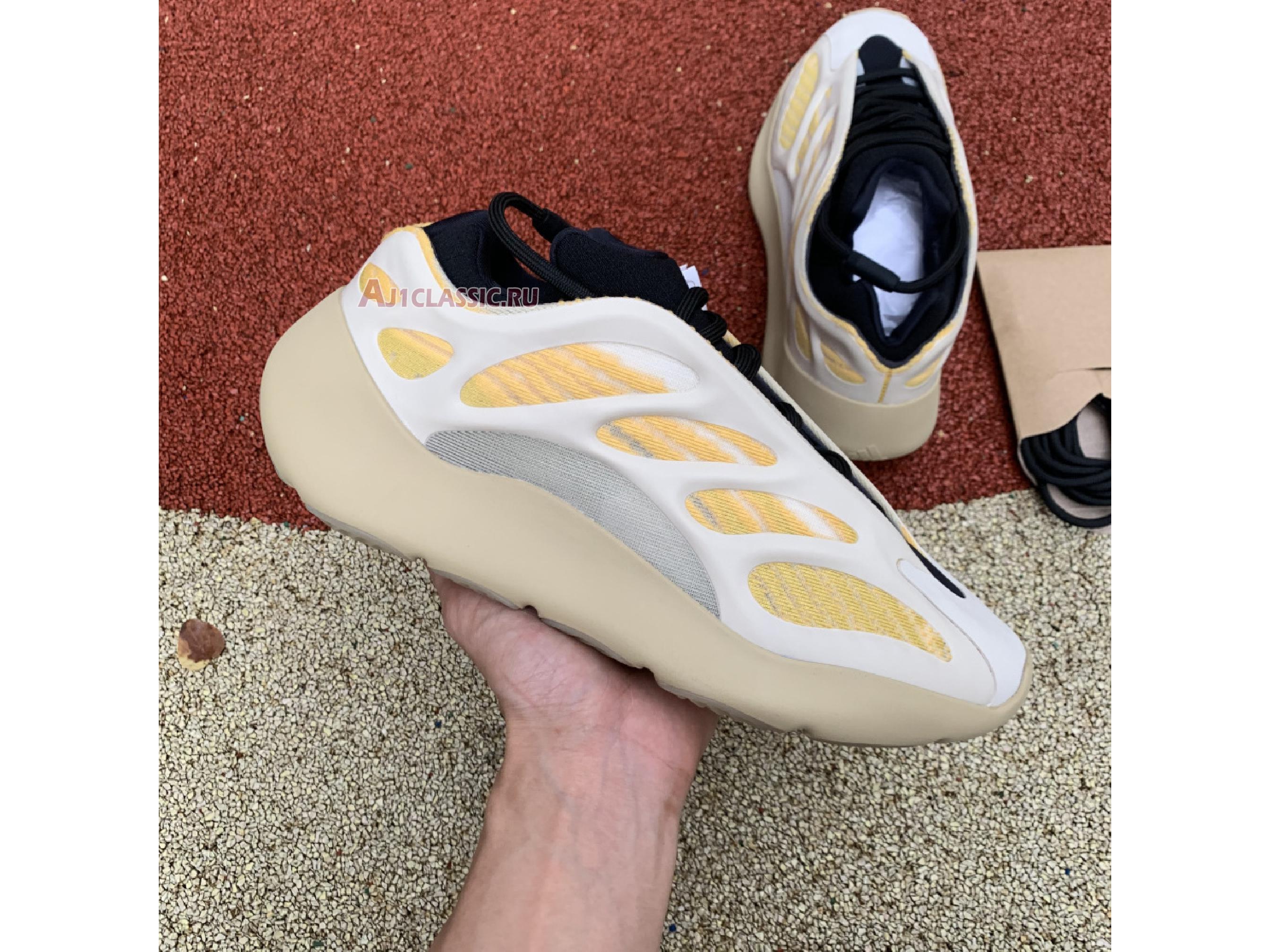 Adidas Yeezy 700 V3 "Safflower" G54853