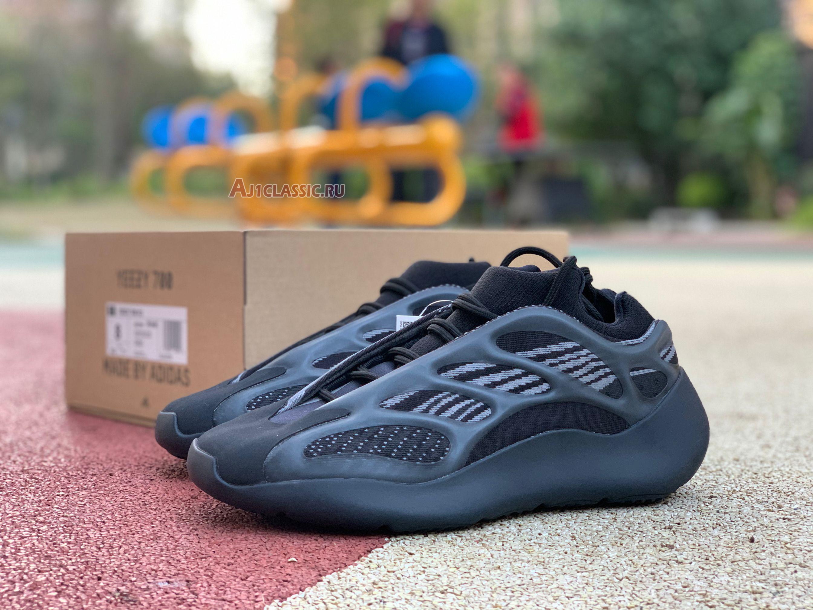 New Adidas Yeezy 700 V3 "Alvah" H67799 Shoes