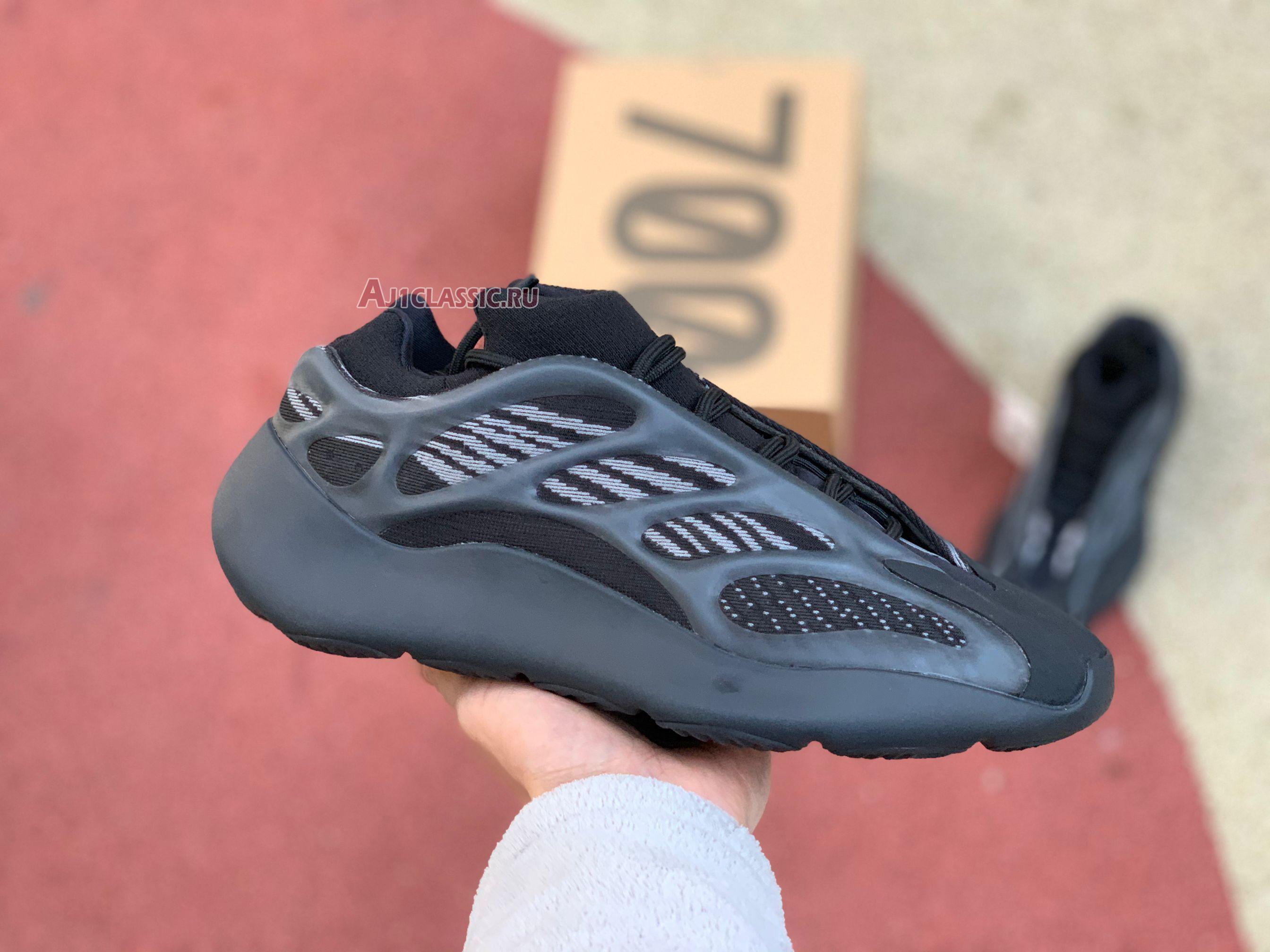 Adidas Yeezy 700 V3 "Alvah" H67799