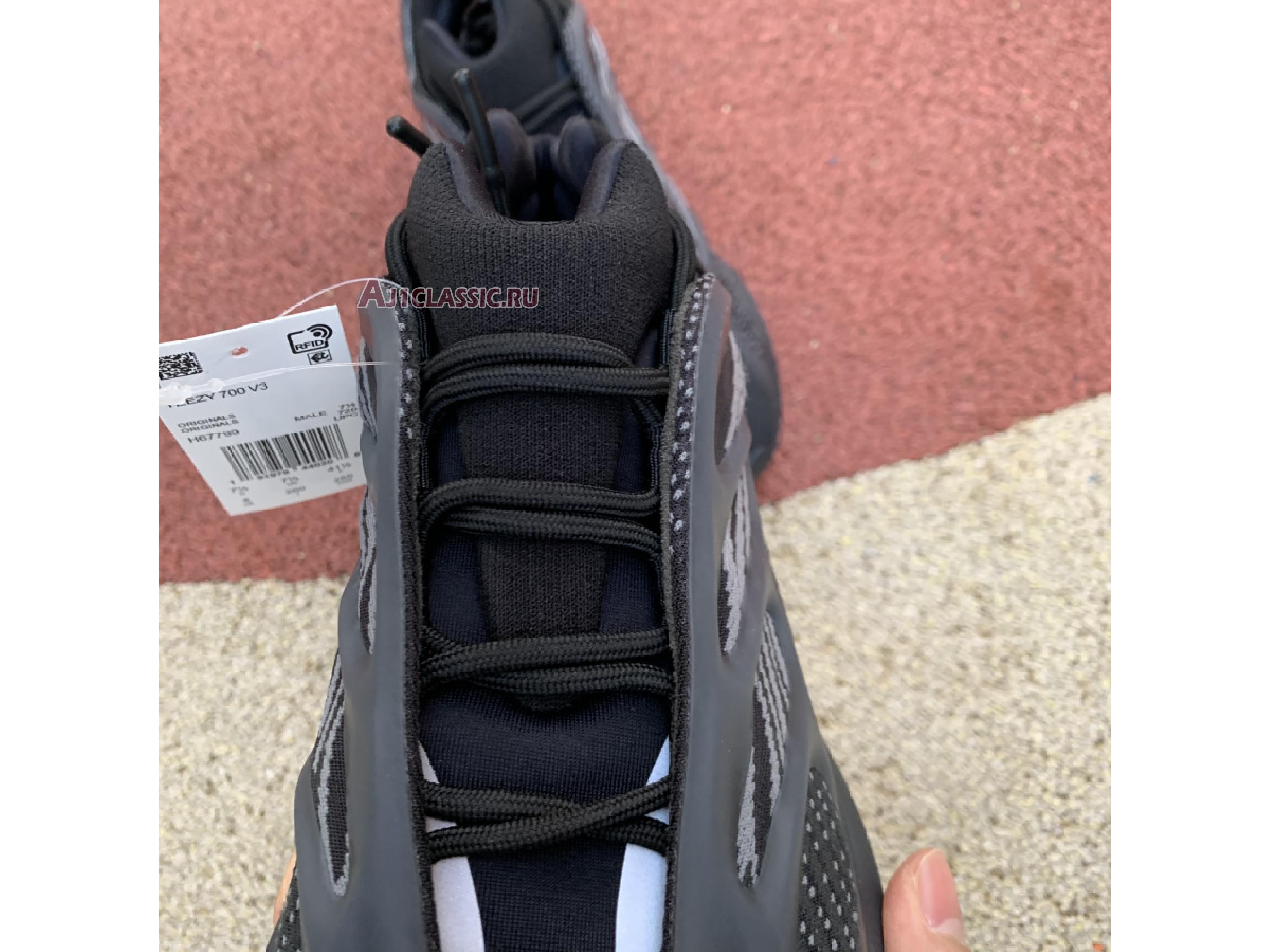 Adidas Yeezy 700 V3 "Alvah" H67799