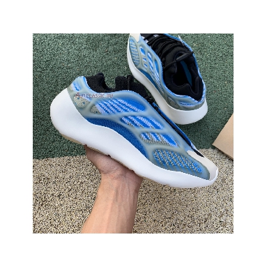 Adidas Yeezy 700 V3 Arzareth G54850 Arzareth/Arzareth/Arzareth Sneakers