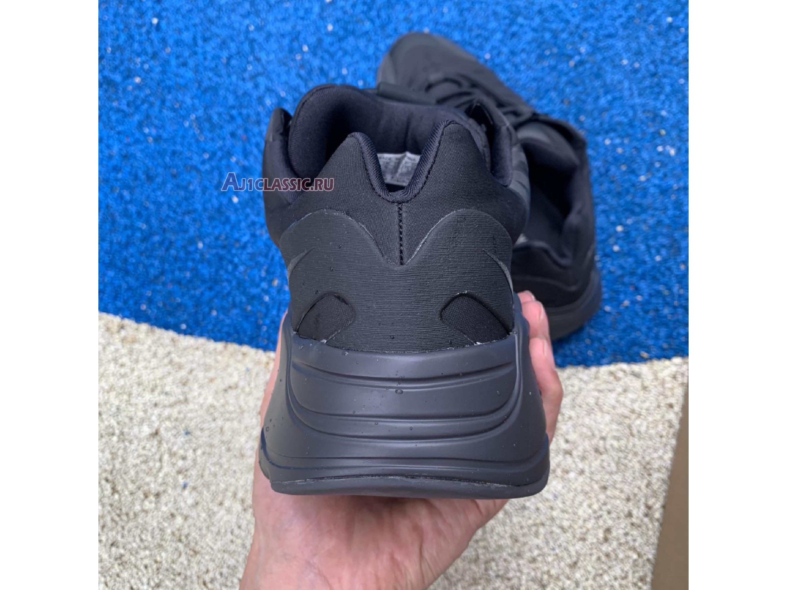 Adidas Yeezy Boost 700 MNVN "Triple Black" FV4440