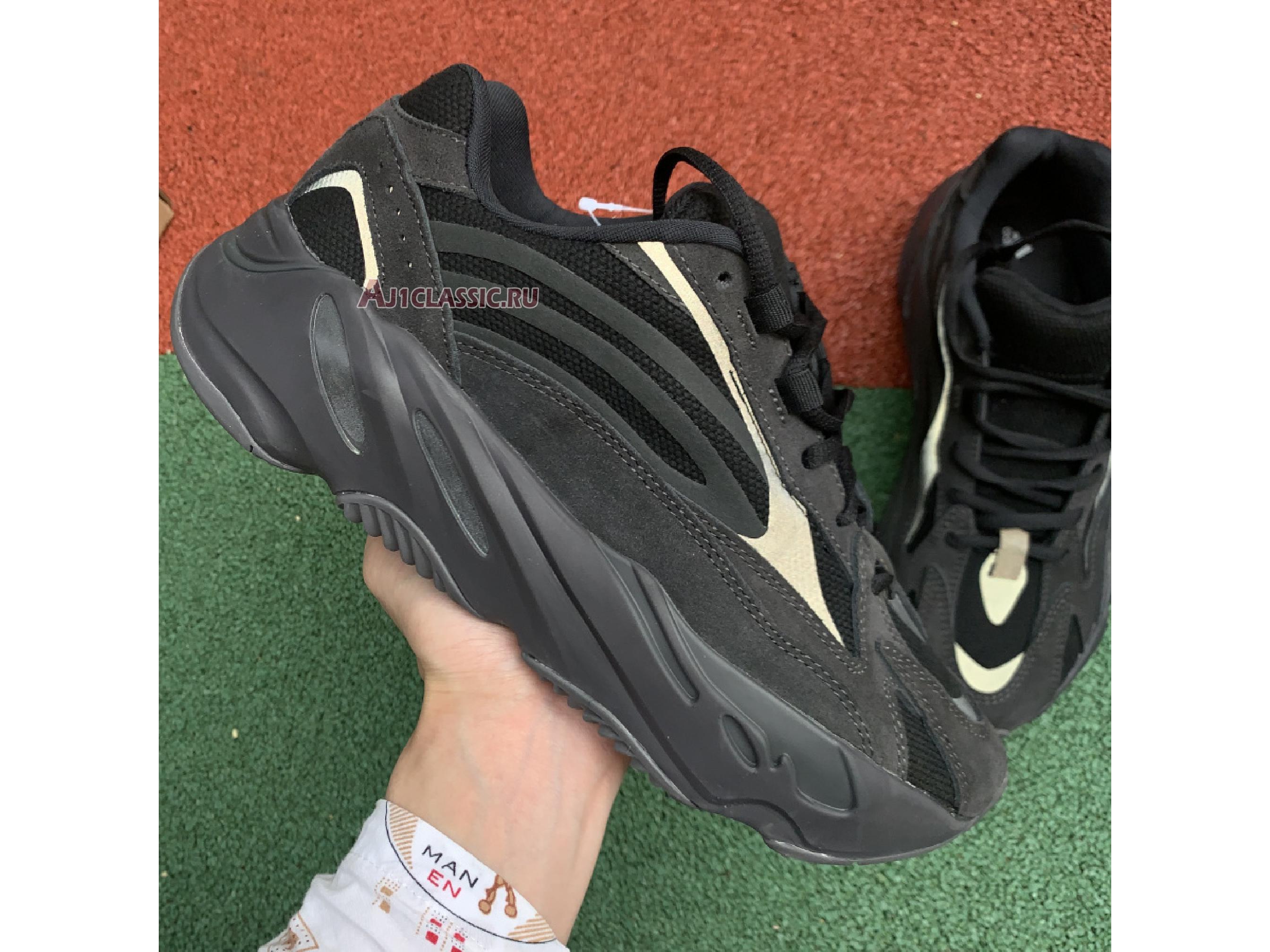 Adidas Yeezy Boost 700 V2 "Vanta" FU6684