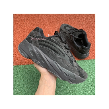 Adidas Yeezy Boost 700 V2 Vanta FU6684 Vanta/Vanta/Vanta Sneakers