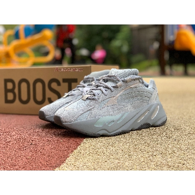 Adidas Yeezy Boost 700 V2 Hospital Blue FV8424 Hospital Blue/Hospital Blue/Hospital Blue Sneakers