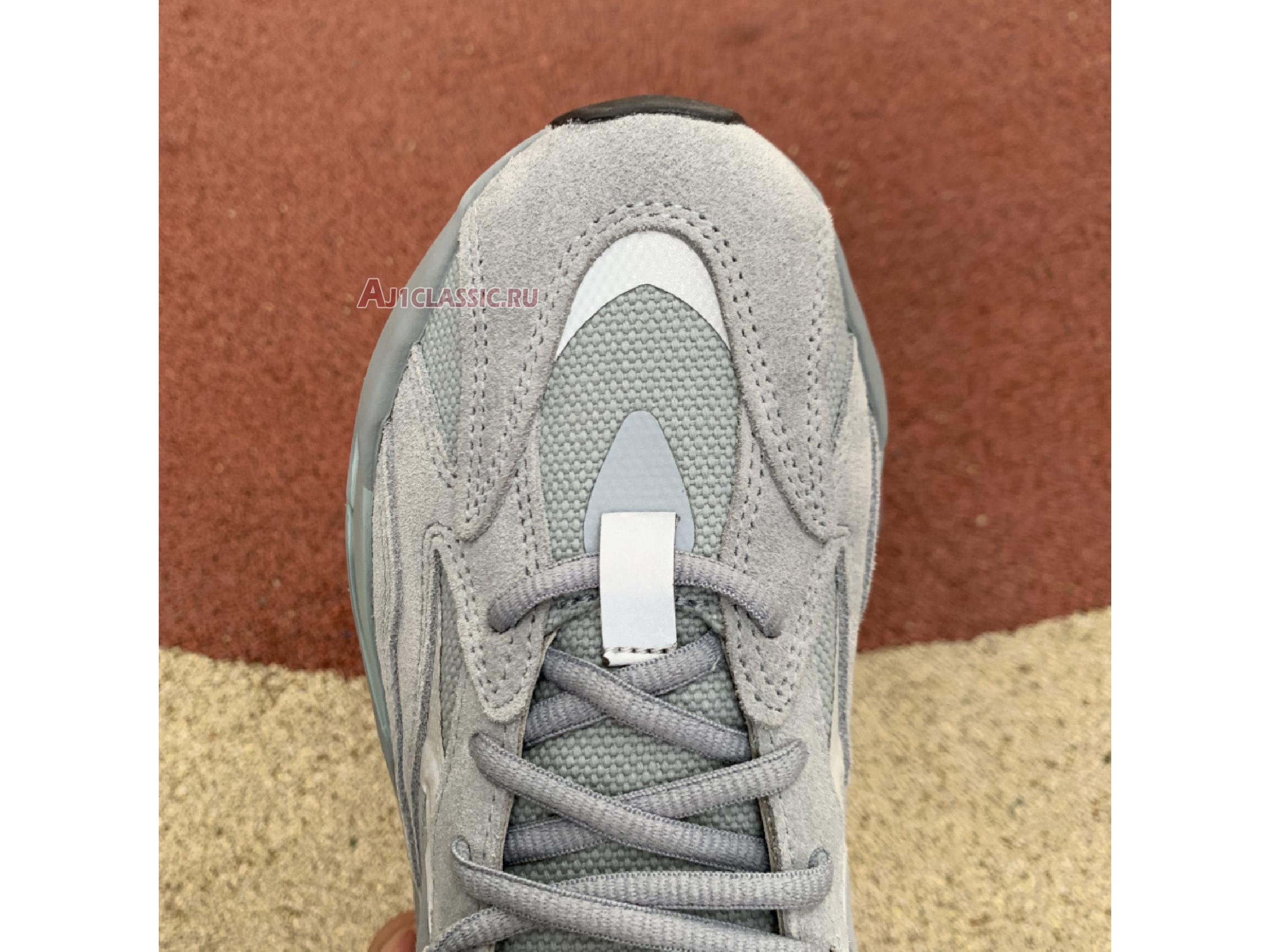 Adidas Yeezy Boost 700 V2 "Hospital Blue" FV8424