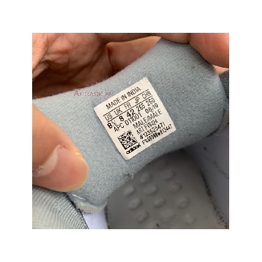 Adidas Yeezy Boost 700 V2 Hospital Blue FV8424 Hospital Blue/Hospital Blue/Hospital Blue Sneakers