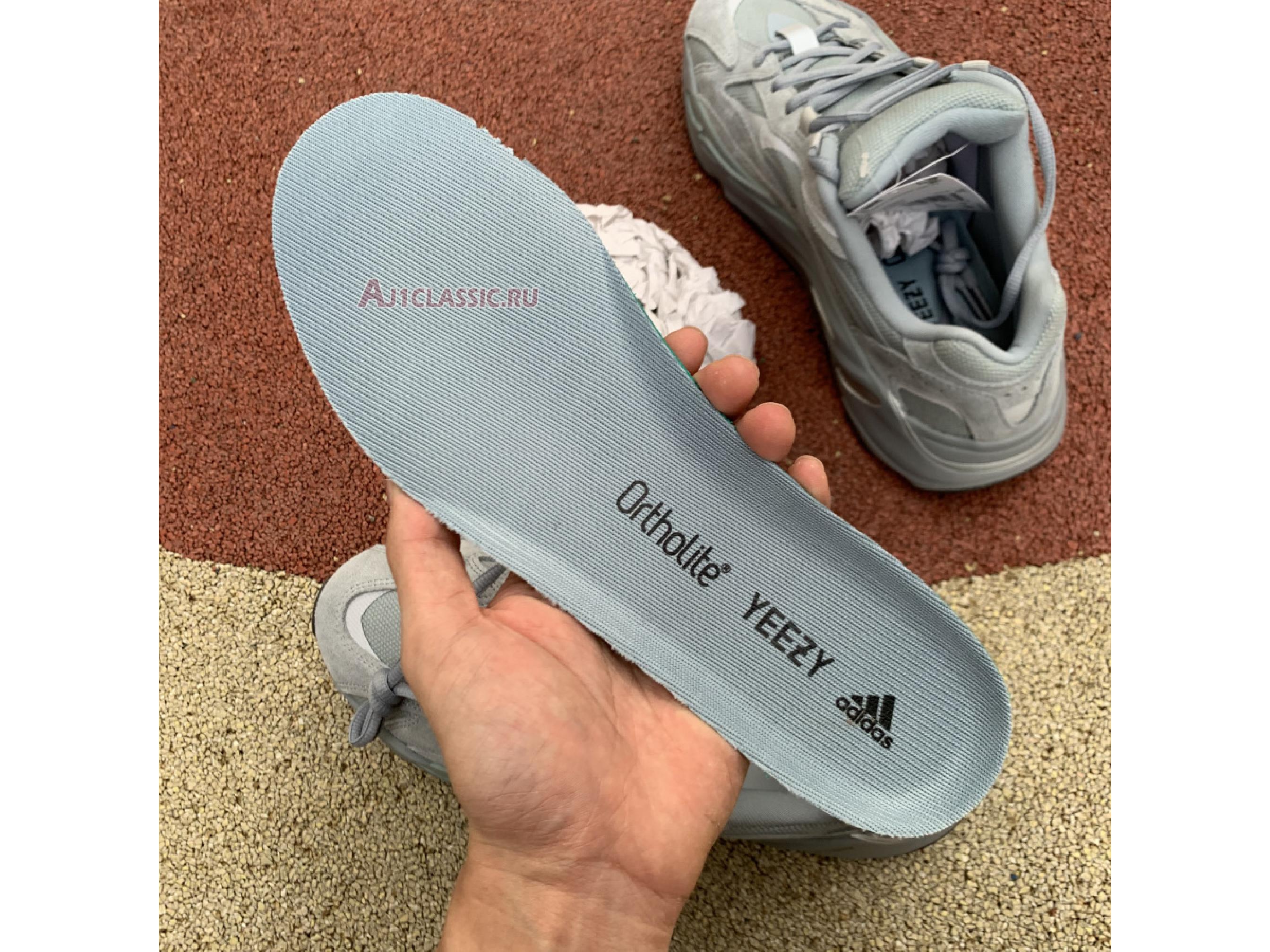 Adidas Yeezy Boost 700 V2 "Hospital Blue" FV8424