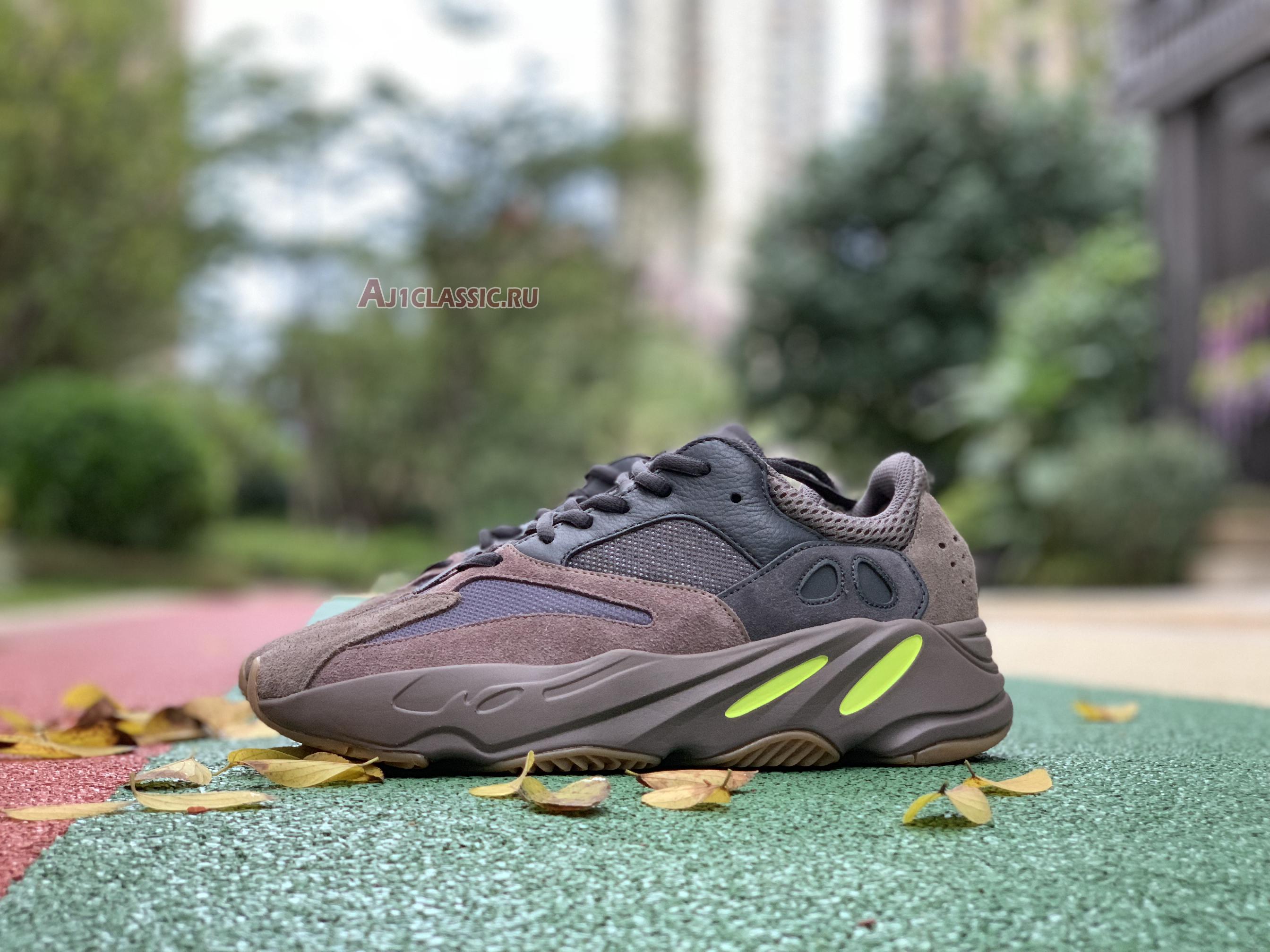 Adidas Yeezy Boost 700 "Mauve" EE9614