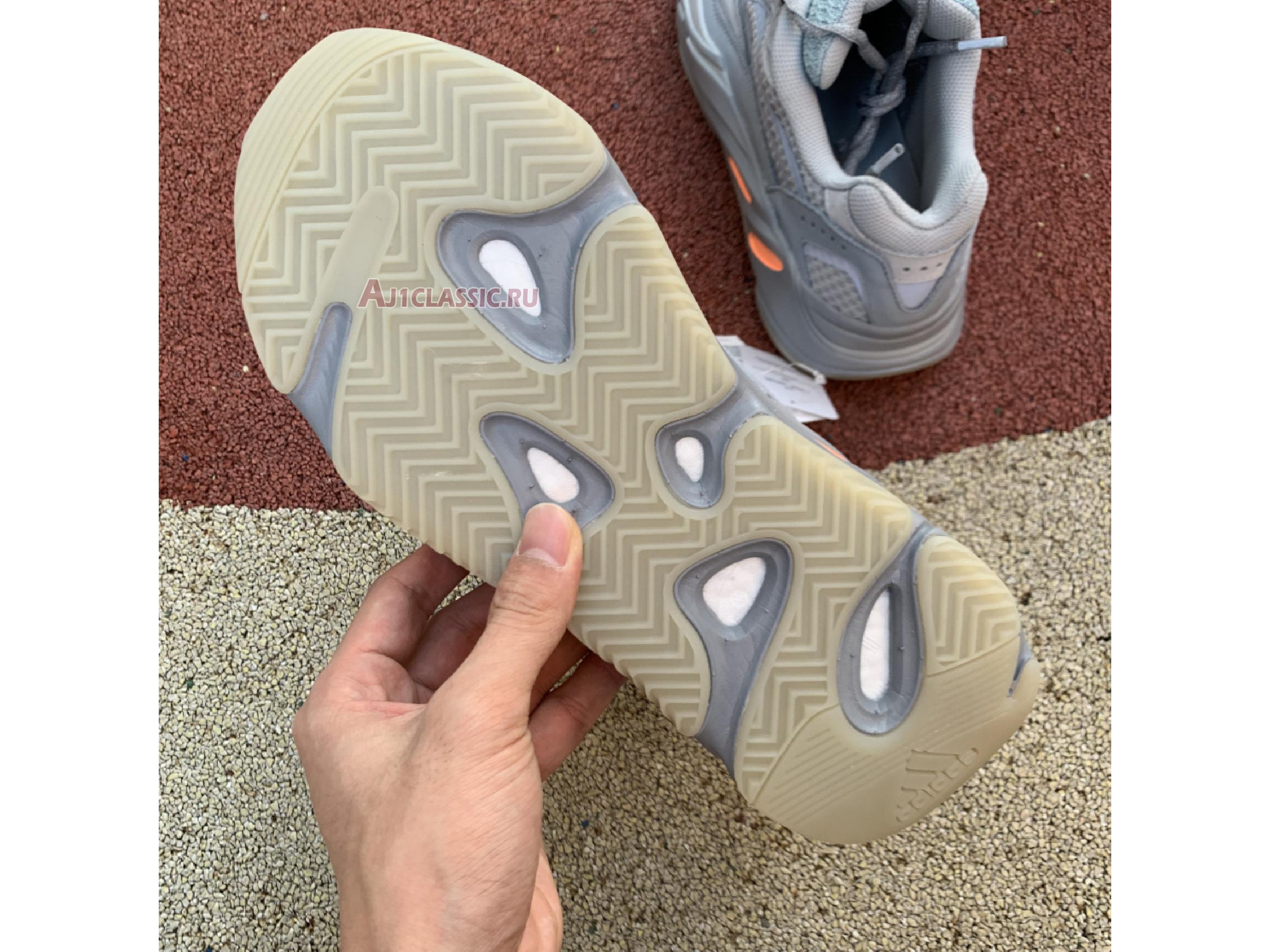 Adidas Yeezy Boost 700 V2 "Inertia" FW2549