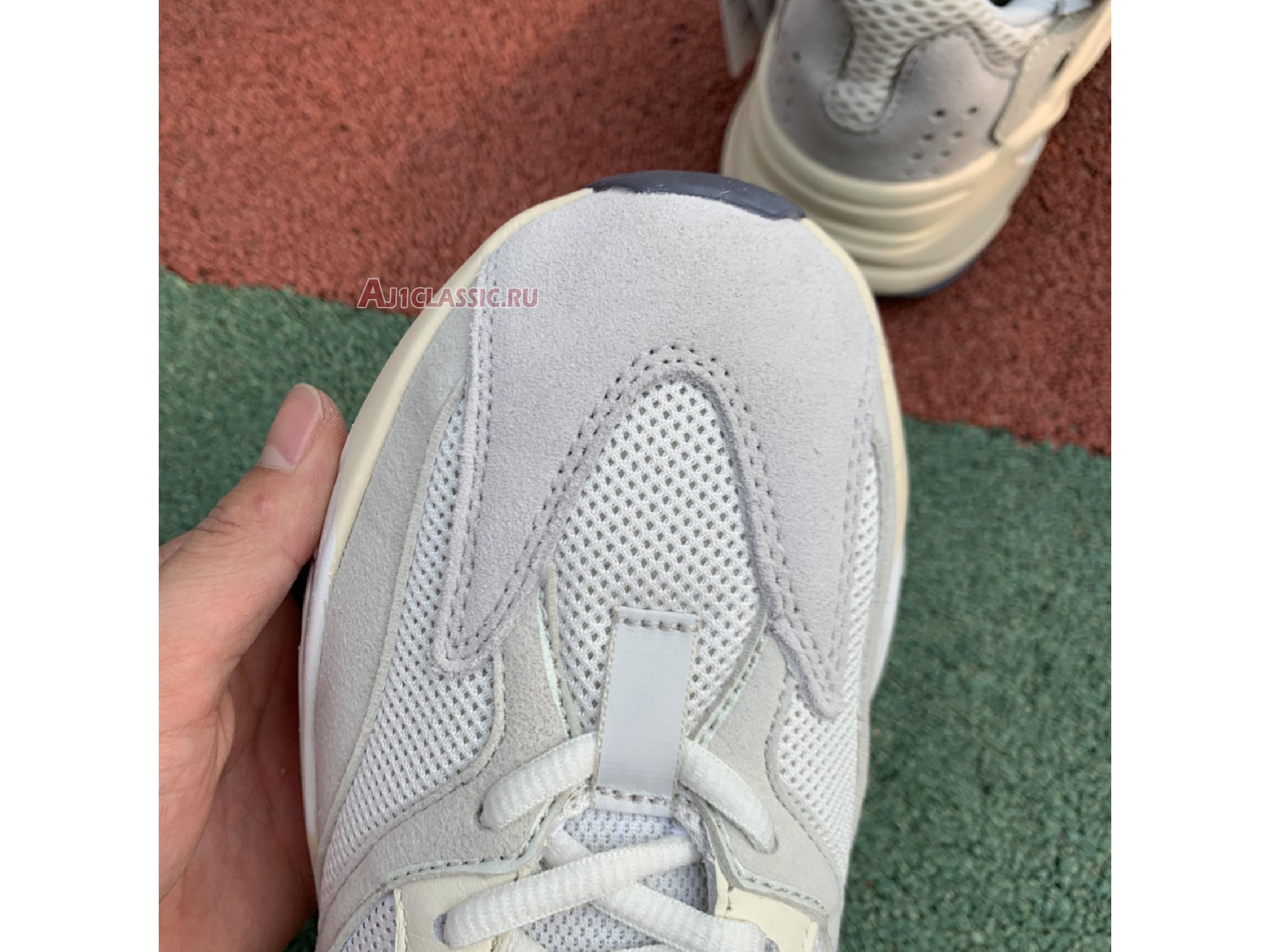 Adidas Yeezy Boost 700 "Analog" EG7596