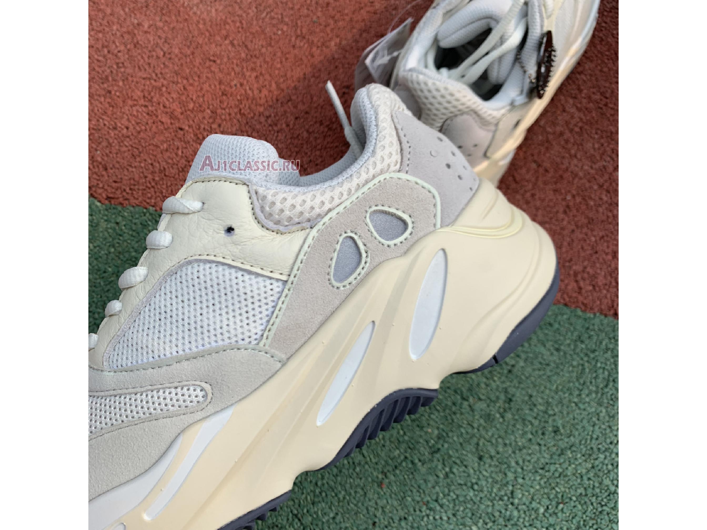 Adidas Yeezy Boost 700 "Analog" EG7596