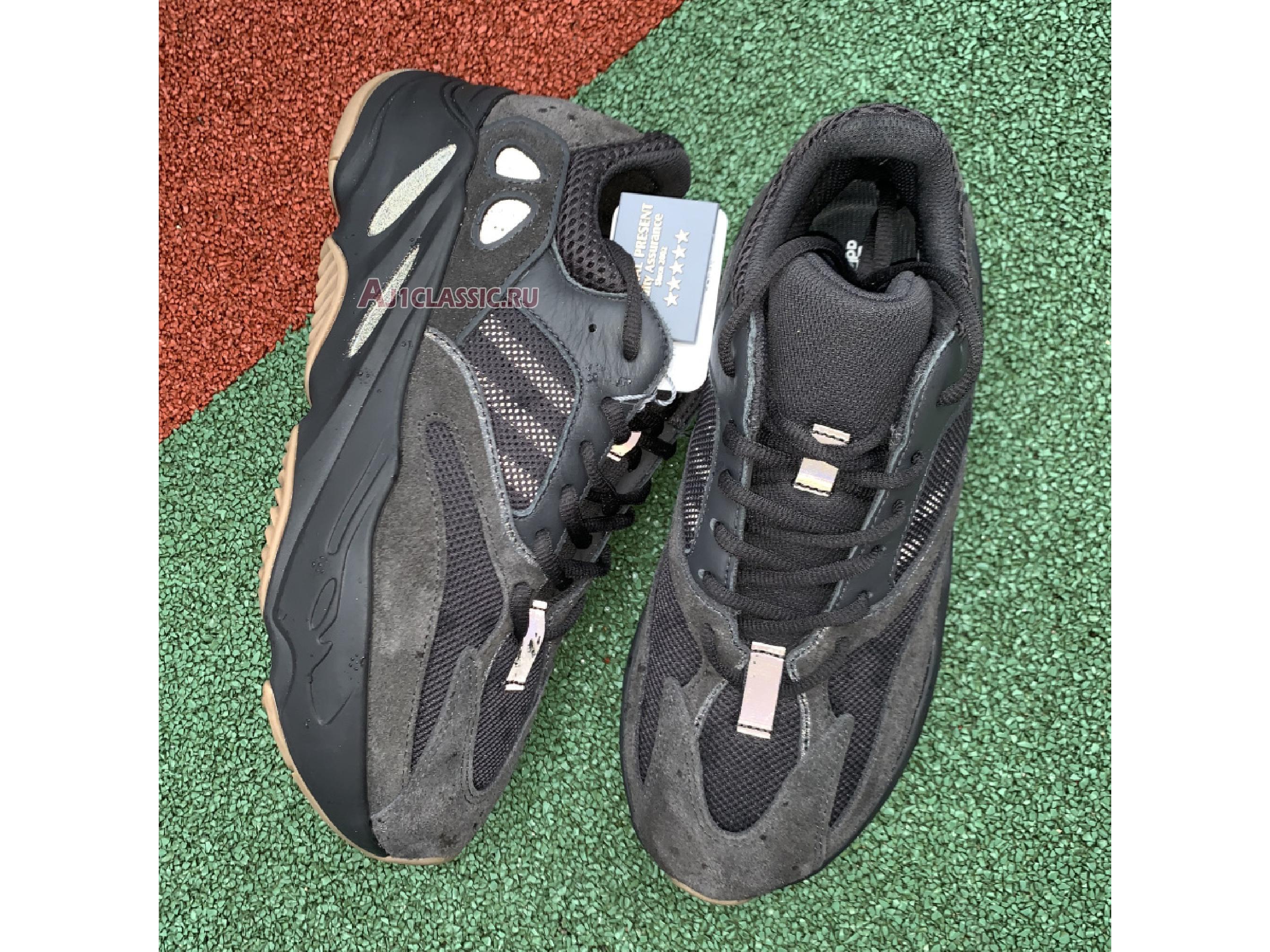 New Adidas Yeezy Boost 700 "Utility Black" FV5304 Shoes