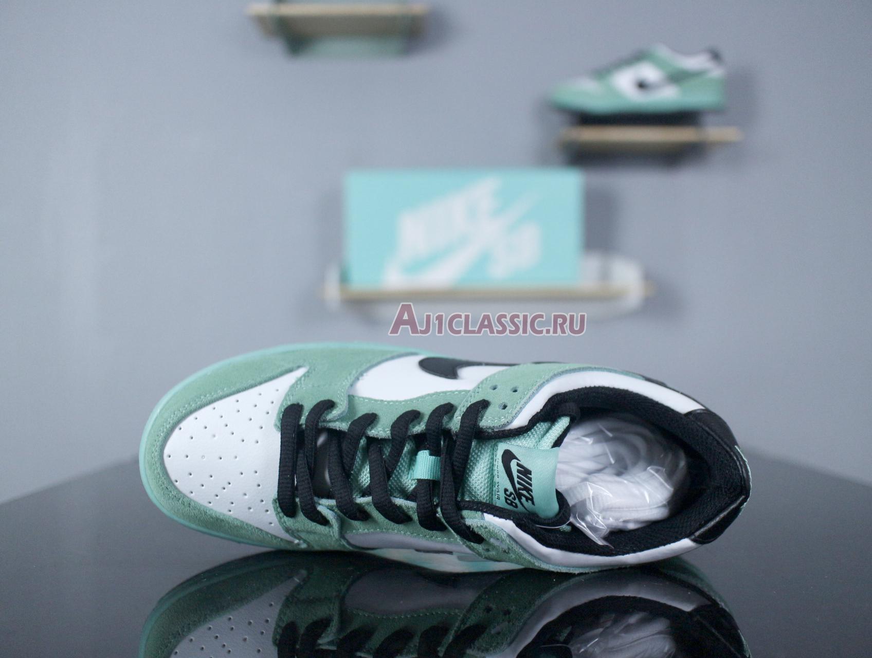 Nike SB Dunk Low "Sea Crystal" 819674-301