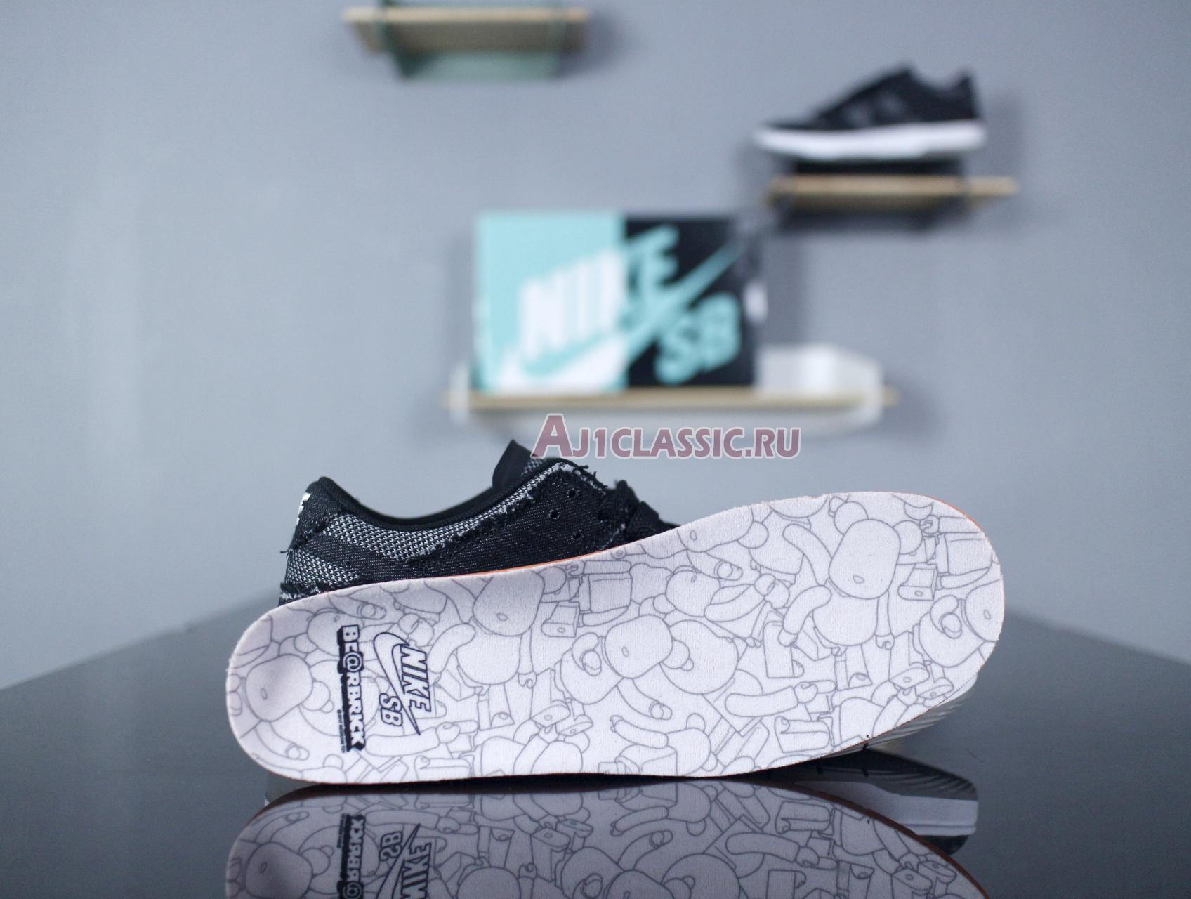 MEDICOM TOY x Nike SB Dunk Low "BE@RBRICK" 877063-002