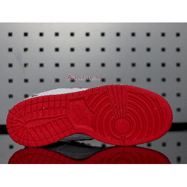 Nike Supreme x Dunk SB Low Varsity Red CK3480-600 Varsity Red/Varsity Red/White/Black Sneakers