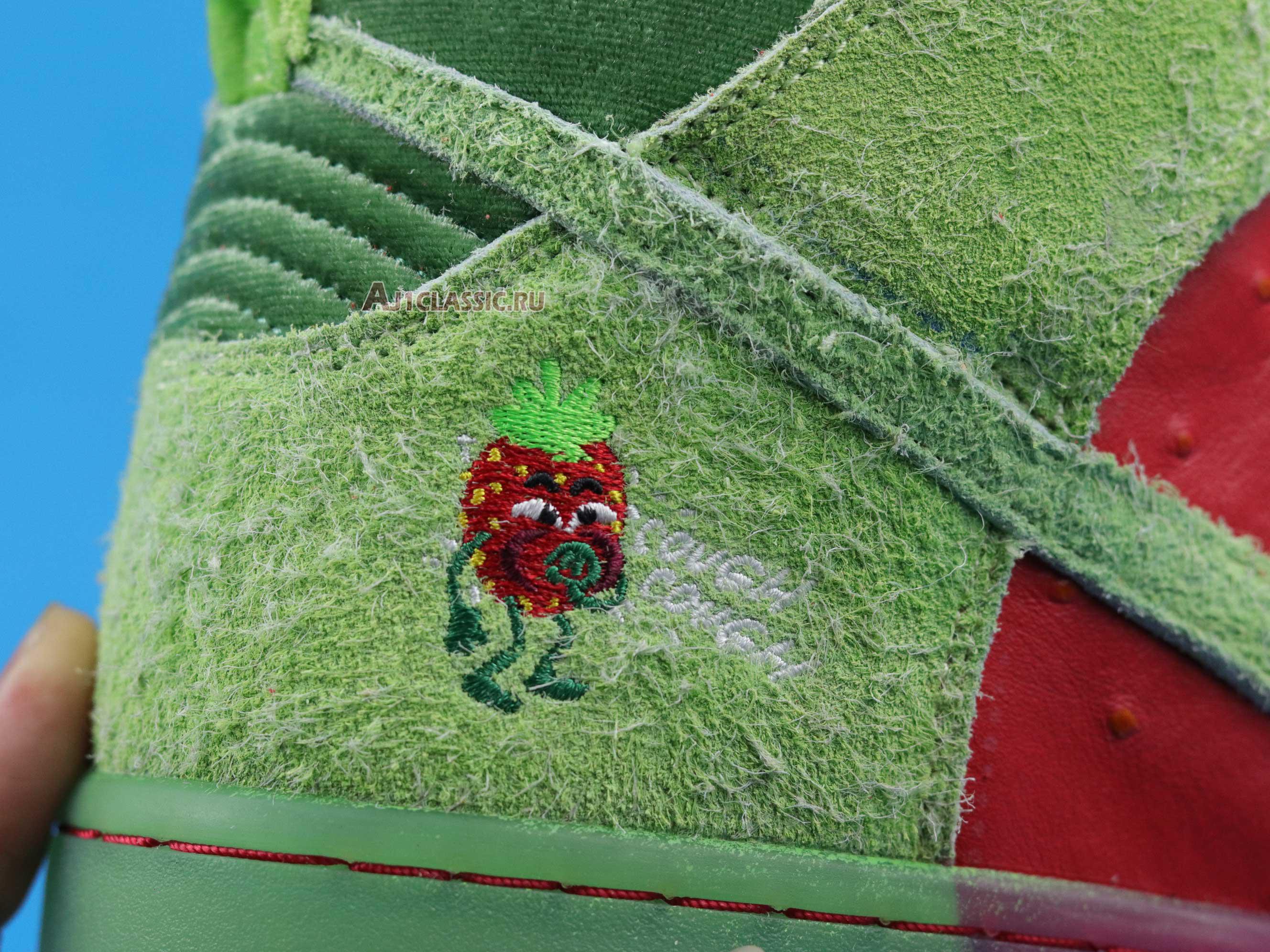 Nike Dunk High SB "Strawberry Cough" CW7093-600