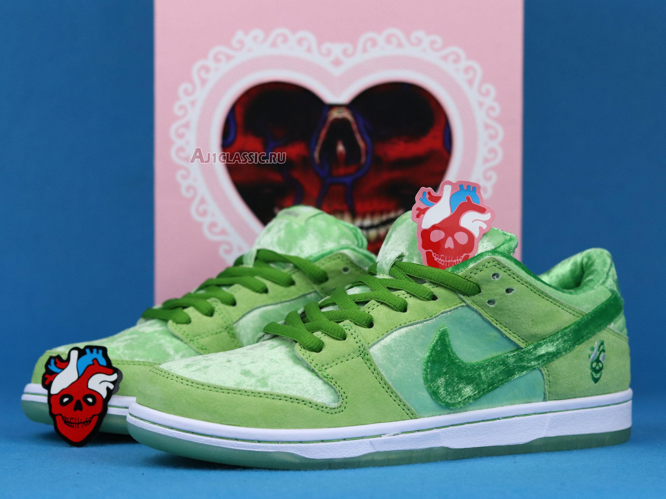 New Nike StrangeLove x Dunk Low SB "Green Beans Valentines Day" CT2552-300 Shoes