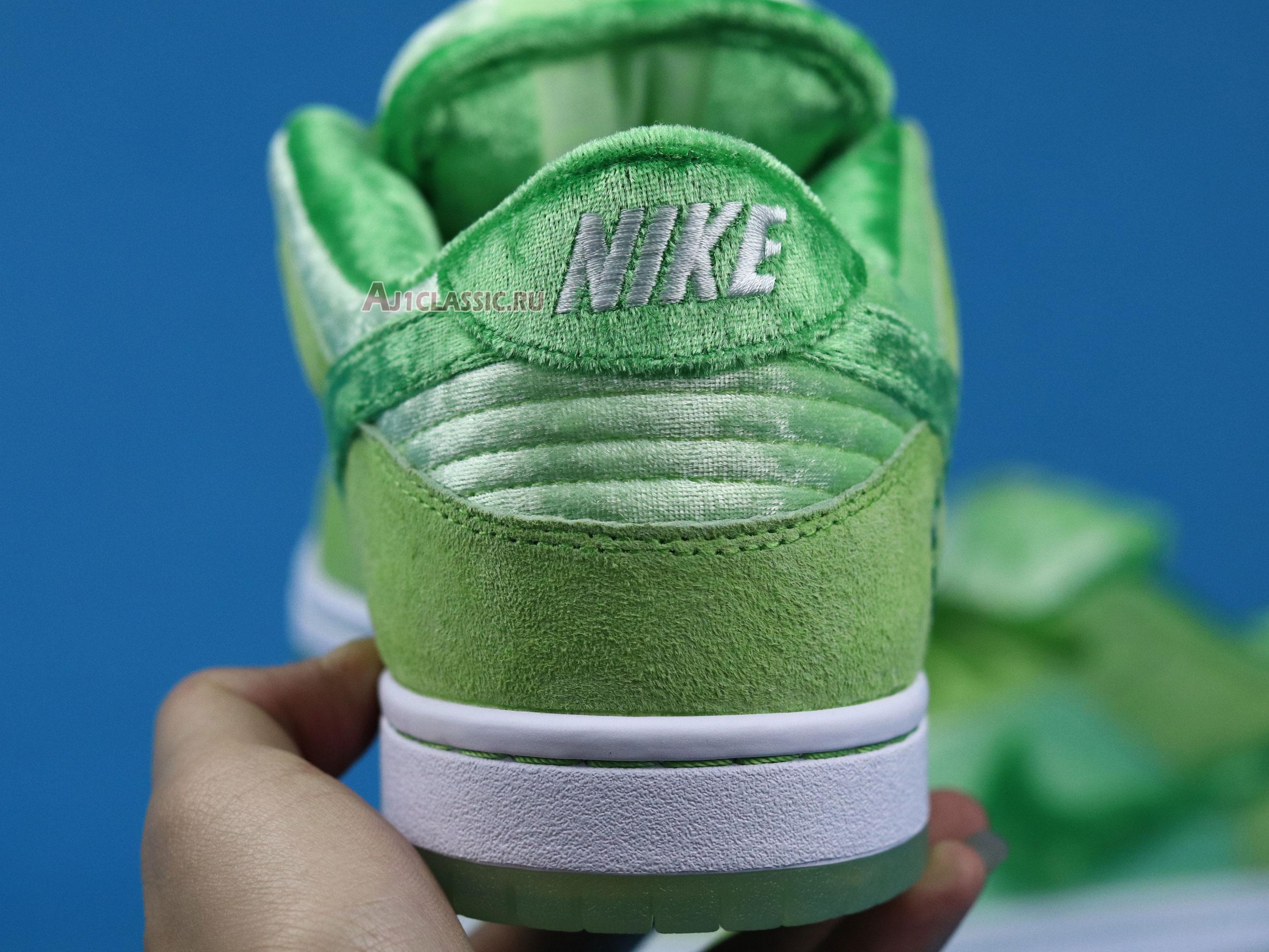 New Nike StrangeLove x Dunk Low SB "Green Beans Valentines Day" CT2552-300 Shoes