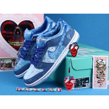 Nike StrangeLove x Dunk Low SB Blue Valentines Day CT2552-400 Blue/White Mens Womens Shoes