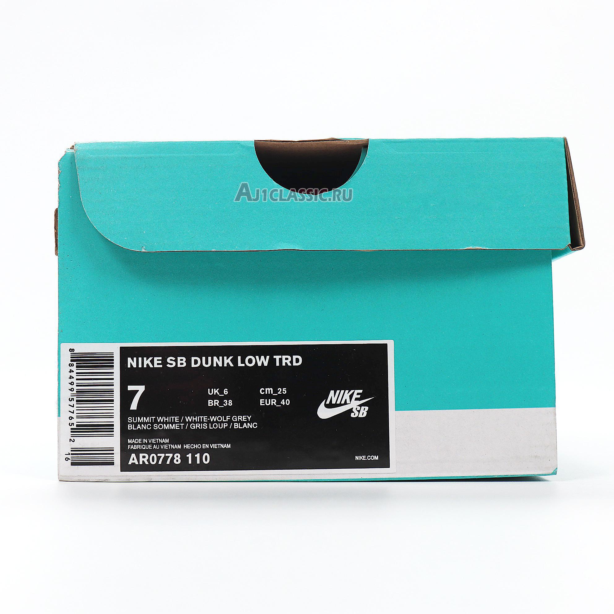 Nike Dunk Low SB "Summit White" AR0778-110