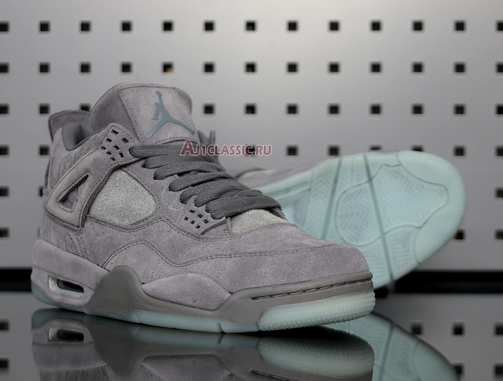 KAWS x Air Jordan 4 Retro "Cool Grey" 930155-003