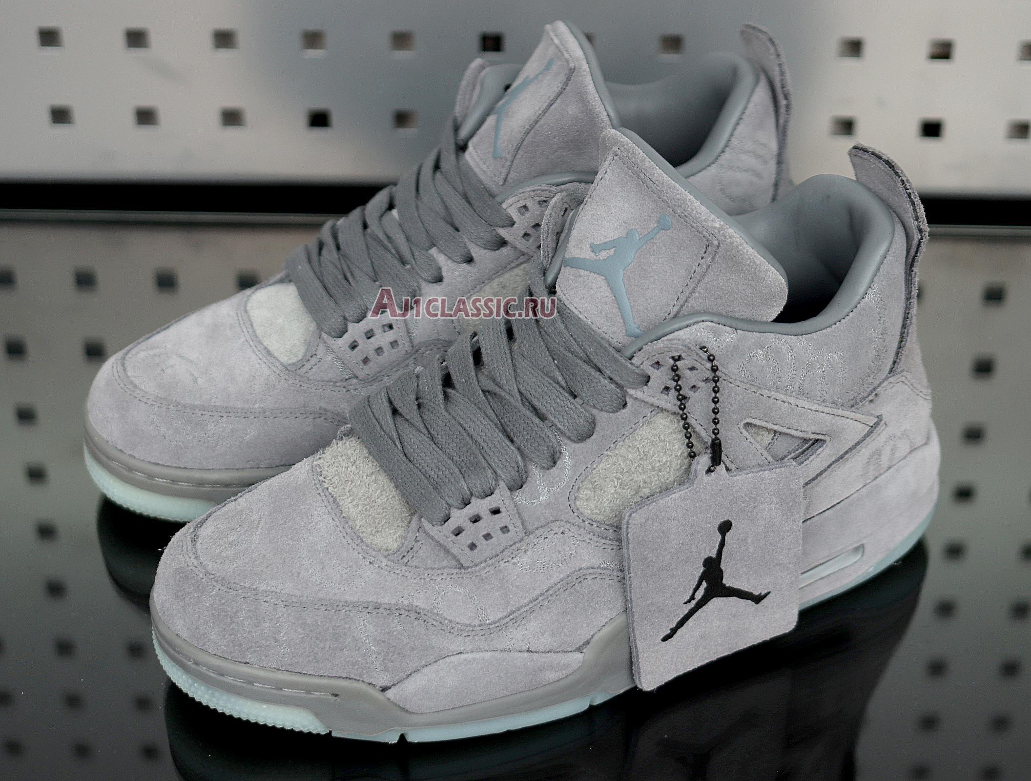 KAWS x Air Jordan 4 Retro "Cool Grey" 930155-003