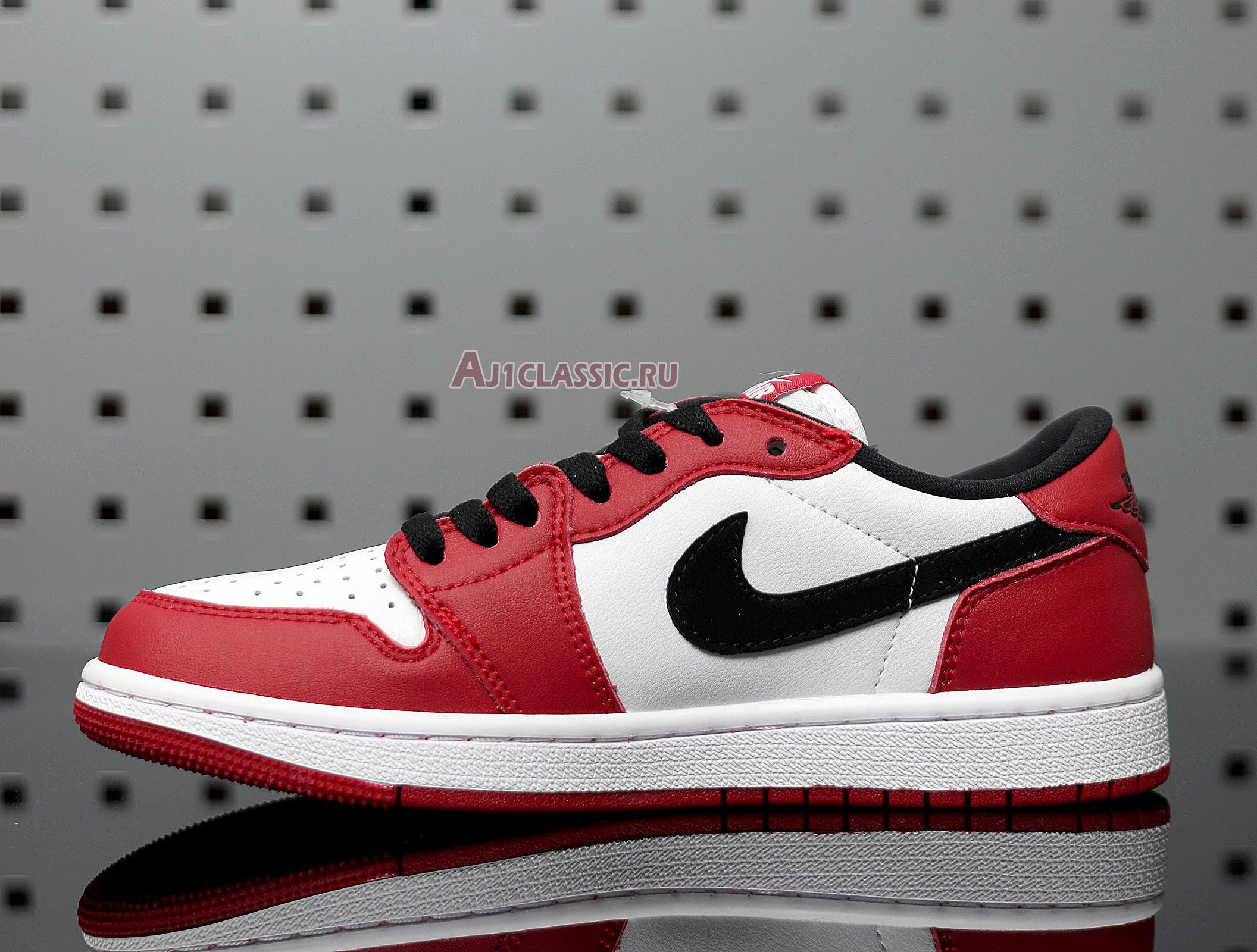 Air Jordan 1 Retro Low OG "Chicago" 705329-600