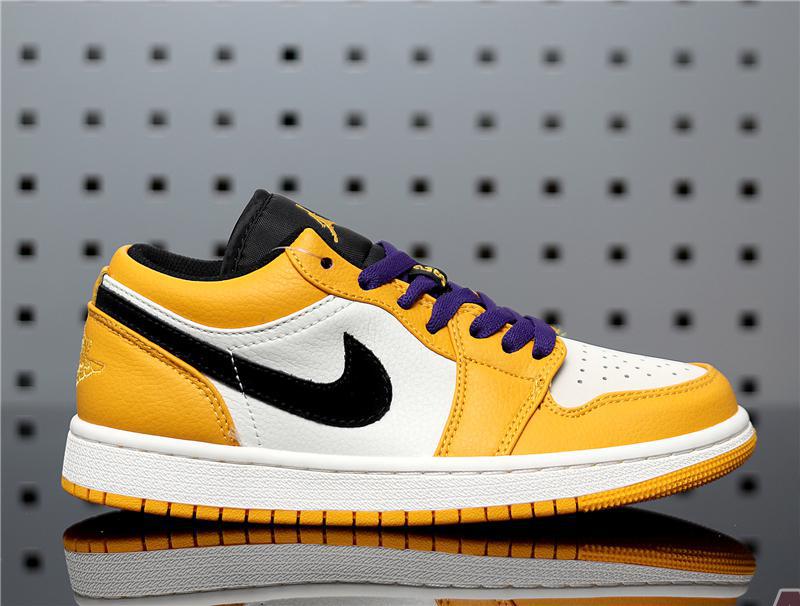 Air Jordan 1 Low "Lakers" 553558-700