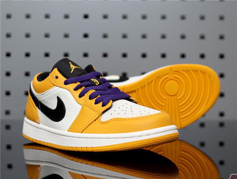 Air Jordan 1 Low "Lakers" 553558-700