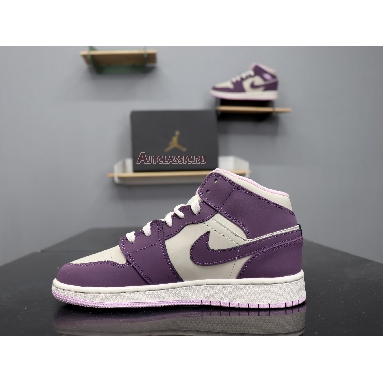 Air Jordan 1 Retro Mid GS Pro Purple 555112-500 Pro Purple/Desert Sand Sneakers