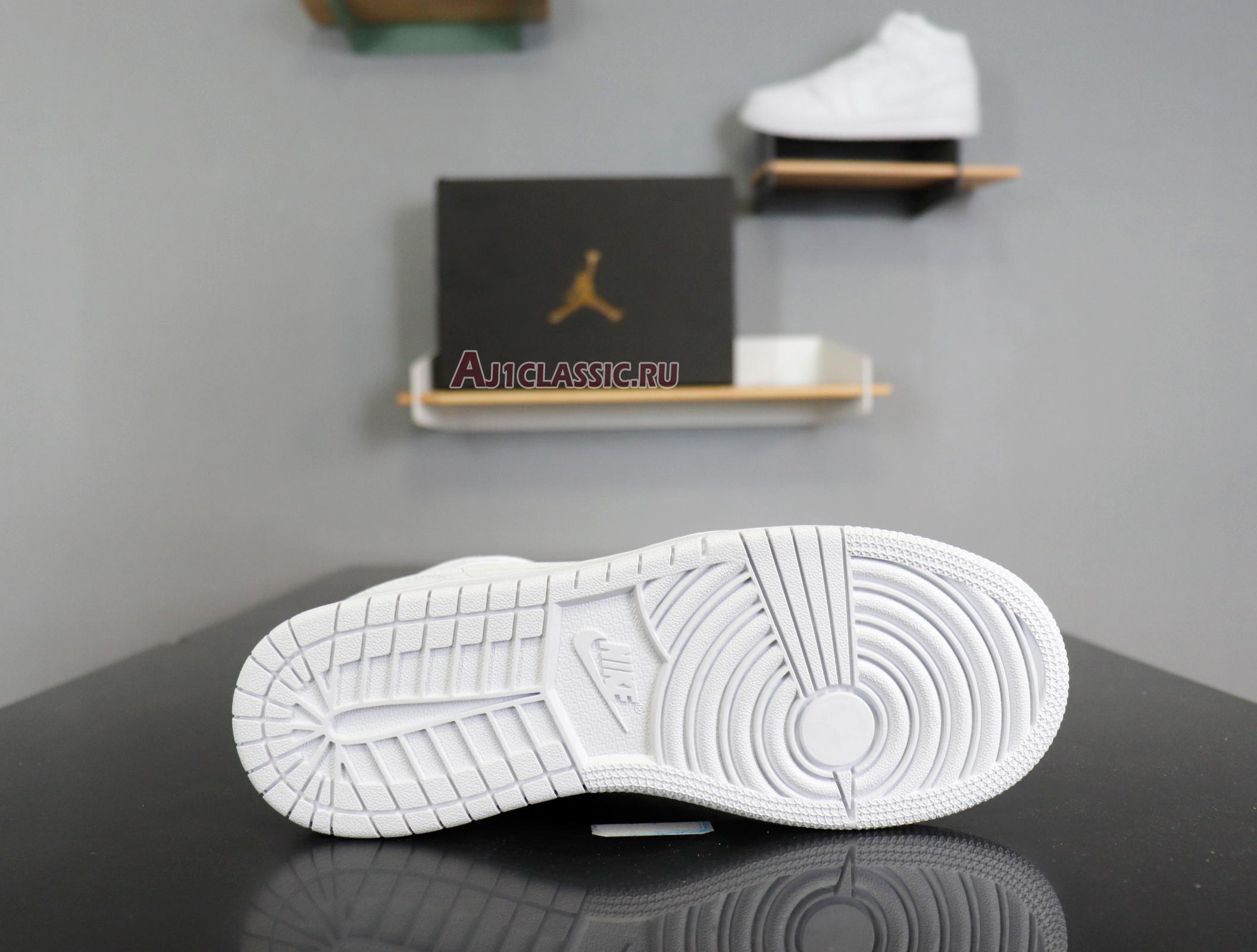 Air Jordan 1 Mid "Triple White" 554724-130