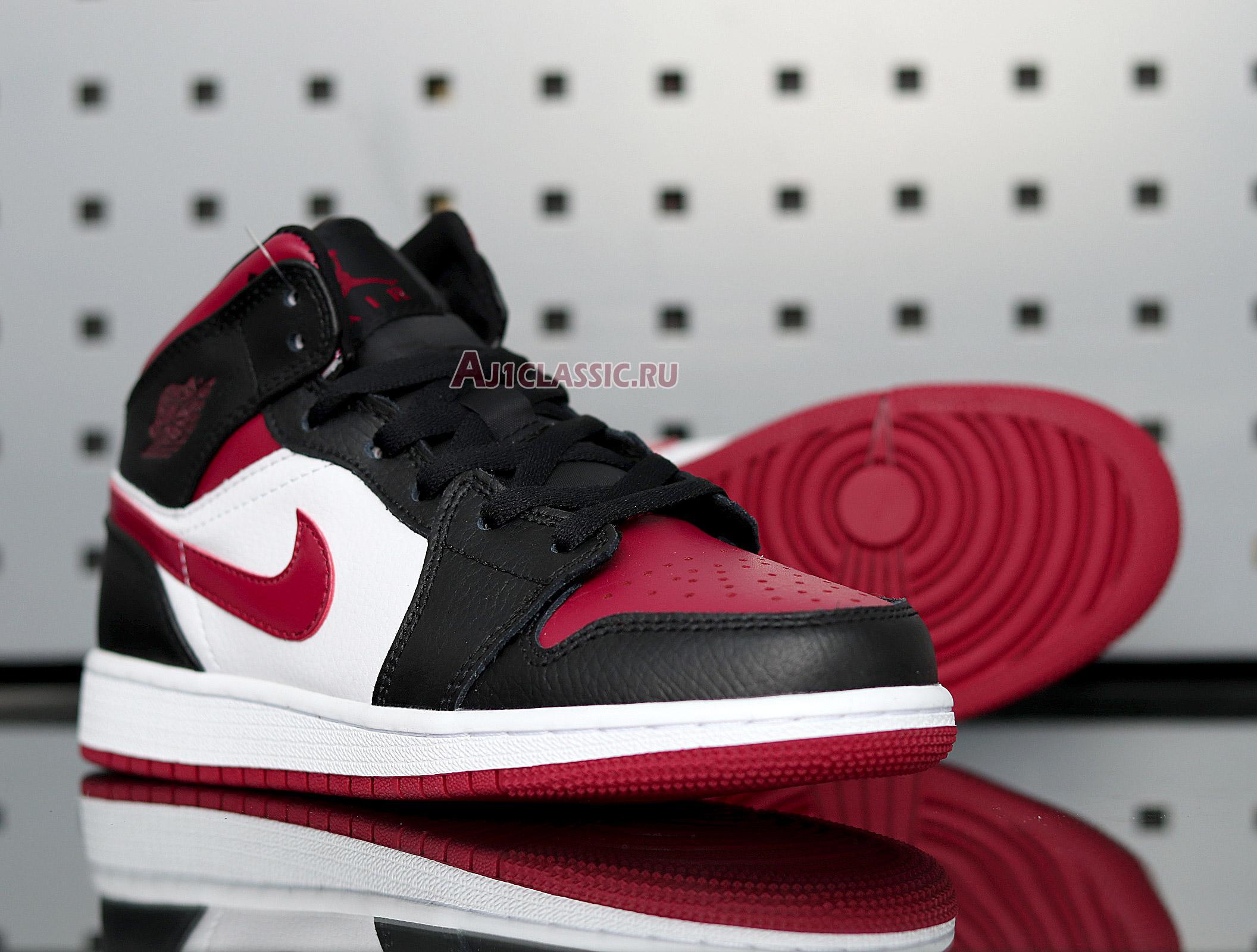 Air Jordan 1 Mid "Noble Red" 554725-066