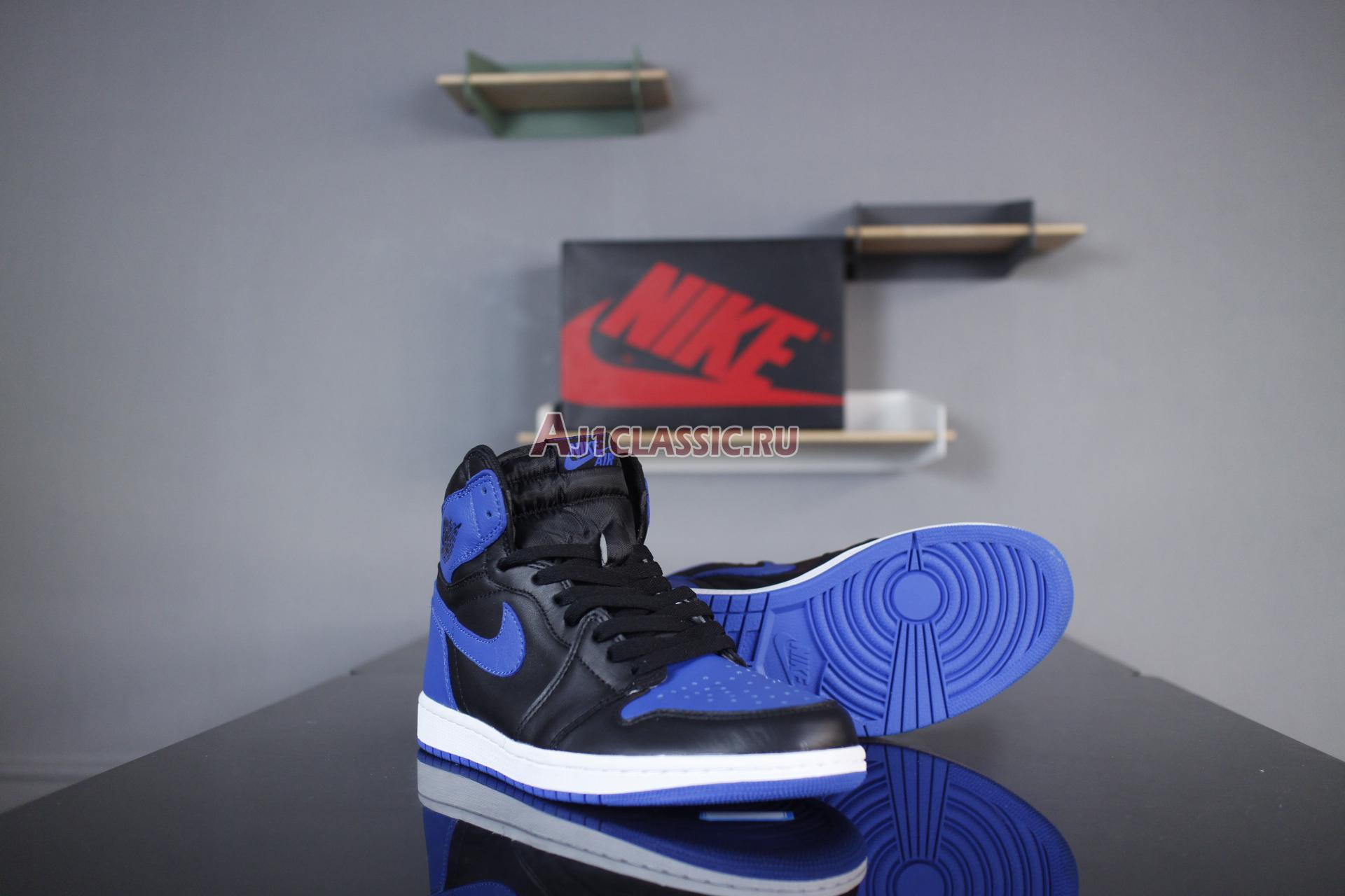 Air Jordan 1 Retro High OG "Royal 2017" 555088-007