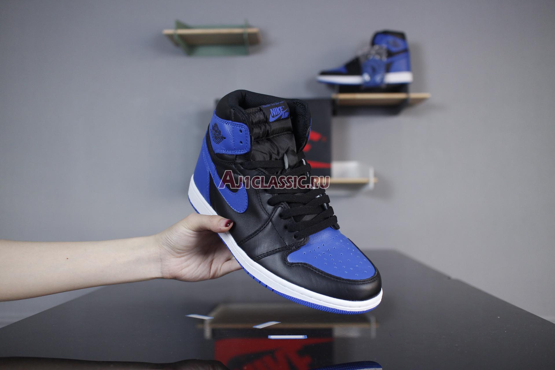 Air Jordan 1 Retro High OG "Royal 2017" 555088-007