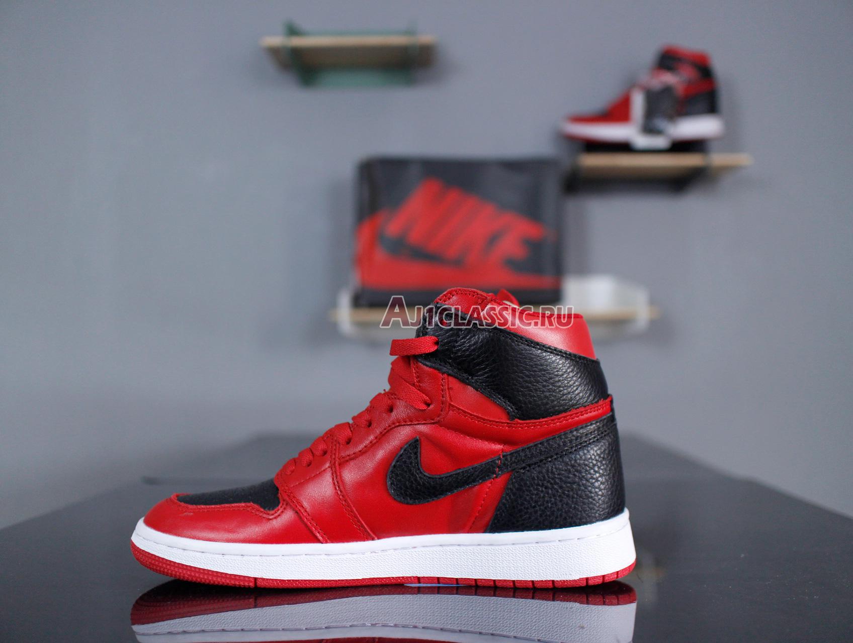 Air Jordan 1 Mid "Reverse Banned" 554724-601