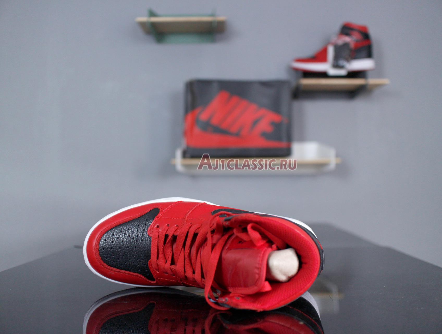 Air Jordan 1 Mid "Reverse Banned" 554724-601