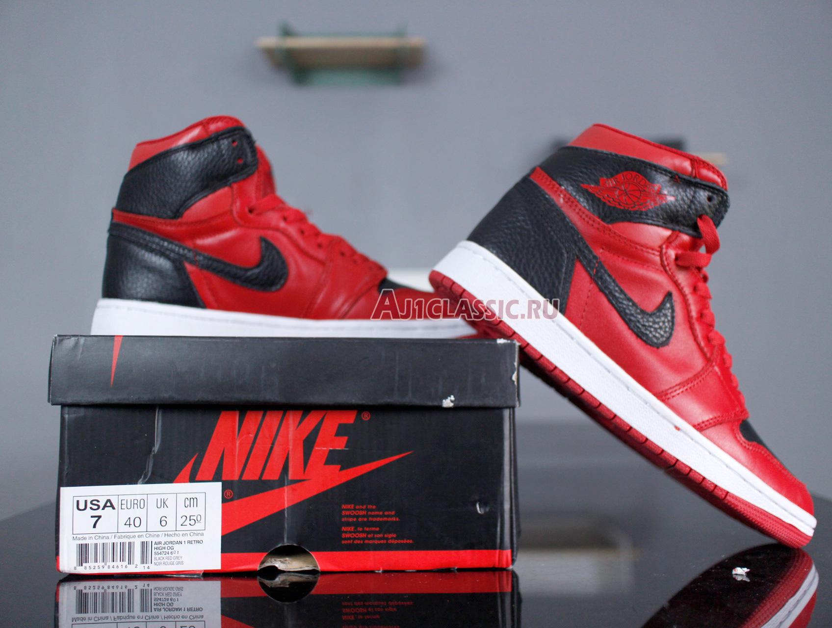 Air Jordan 1 Mid "Reverse Banned" 554724-601