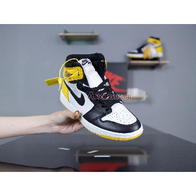 Air Jordan 1 Retro High OG Yellow Ochre 555088-109 Summit White/Yellow Ochre-Black Sneakers