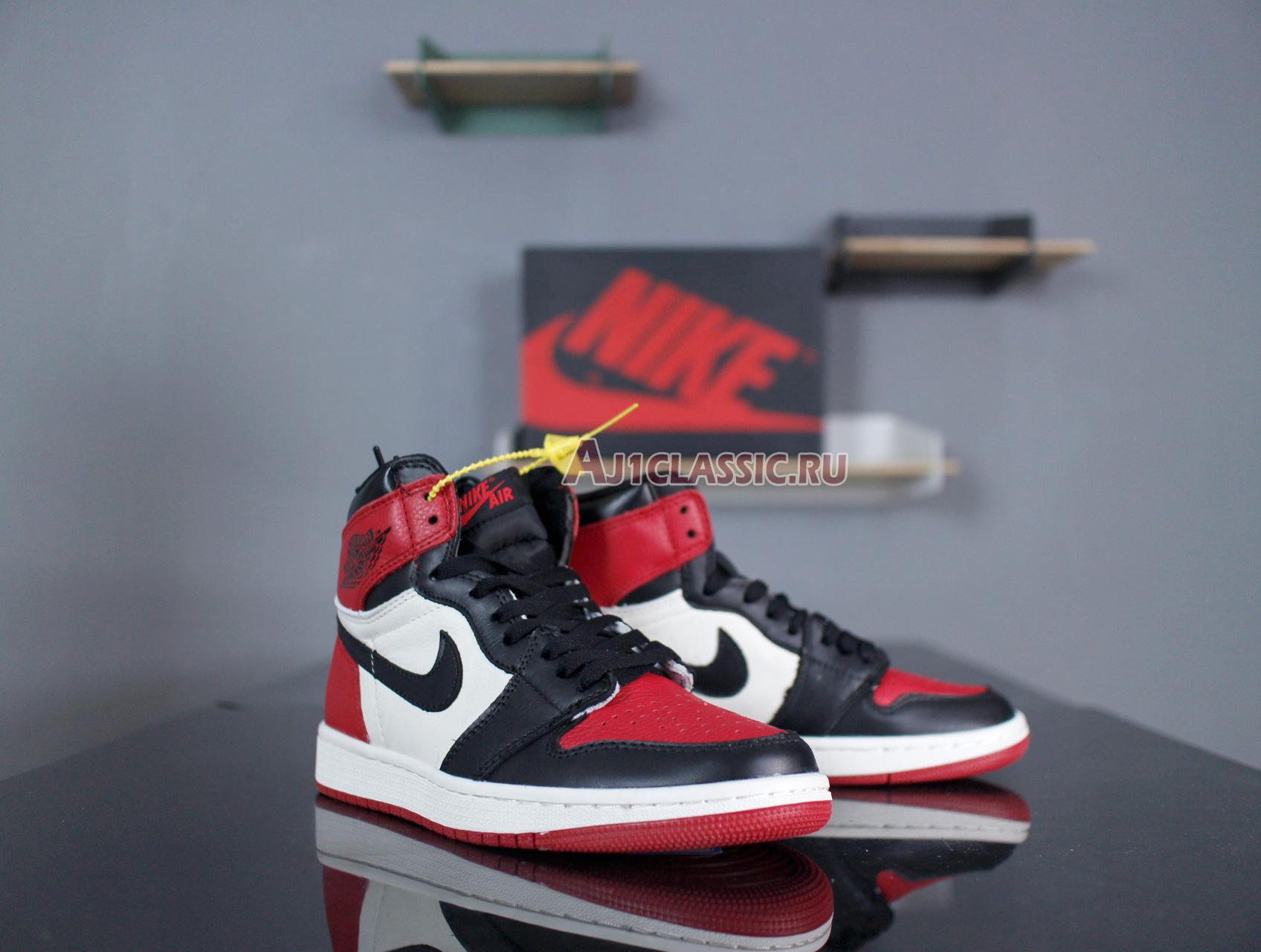 Air Jordan 1 Retro High OG "Bred Toe" 555088-610