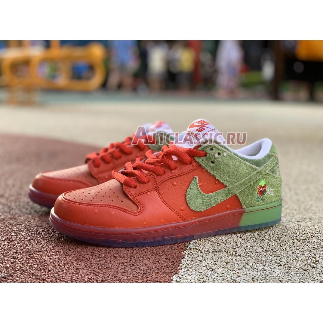 New Nike SB Dunk Low "Strawberry Cough" CW7093-601 Shoes