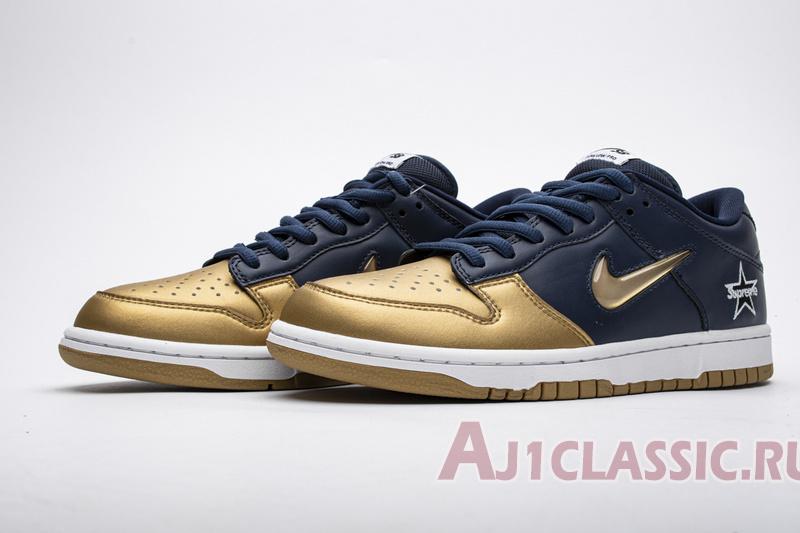 New Supreme x Nike Dunk SB Low QS "Metallic Gold" CK3480-700 Shoes