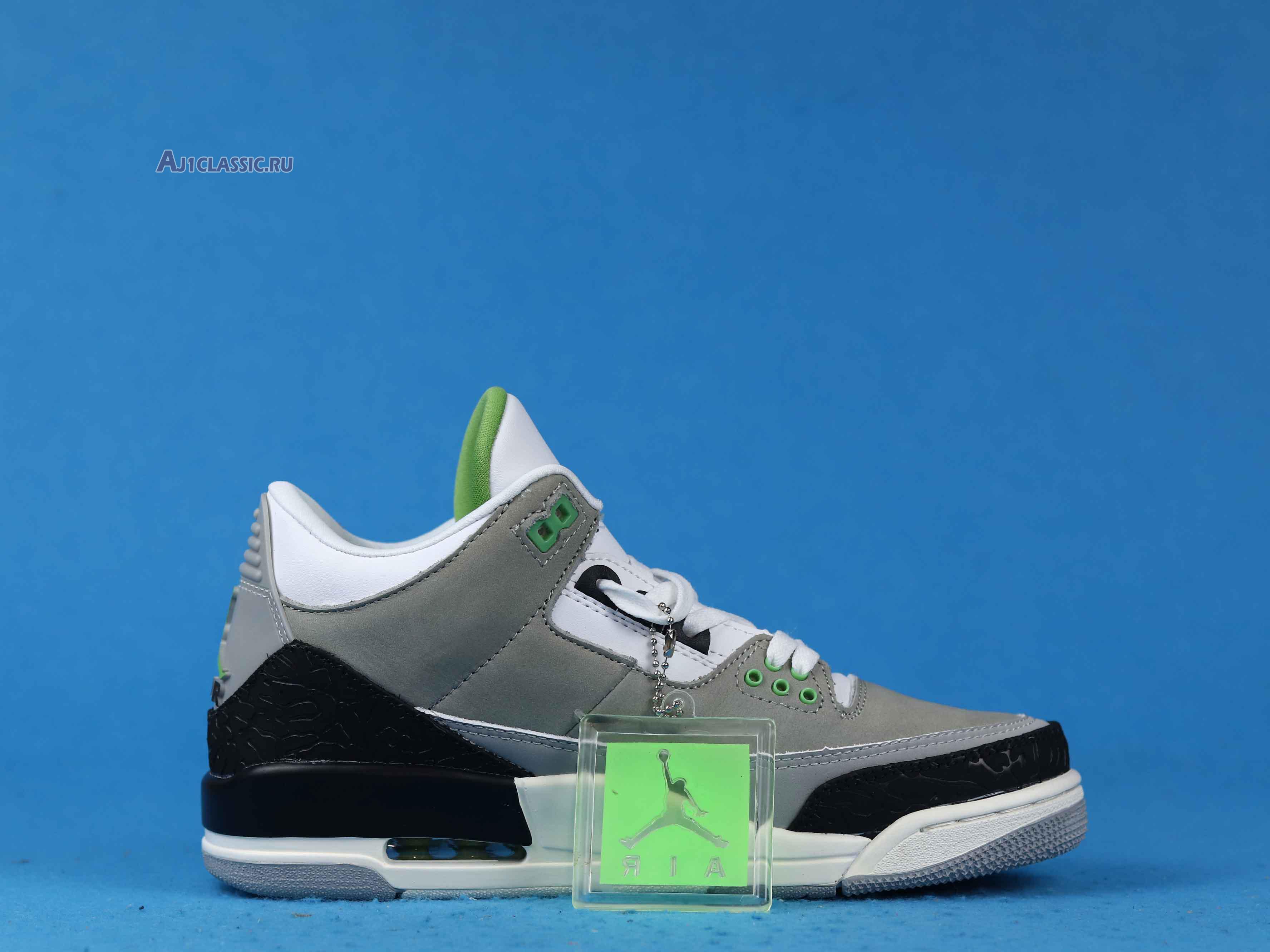 Air Jordan 3 Retro "Chlorophyll" 136064-006