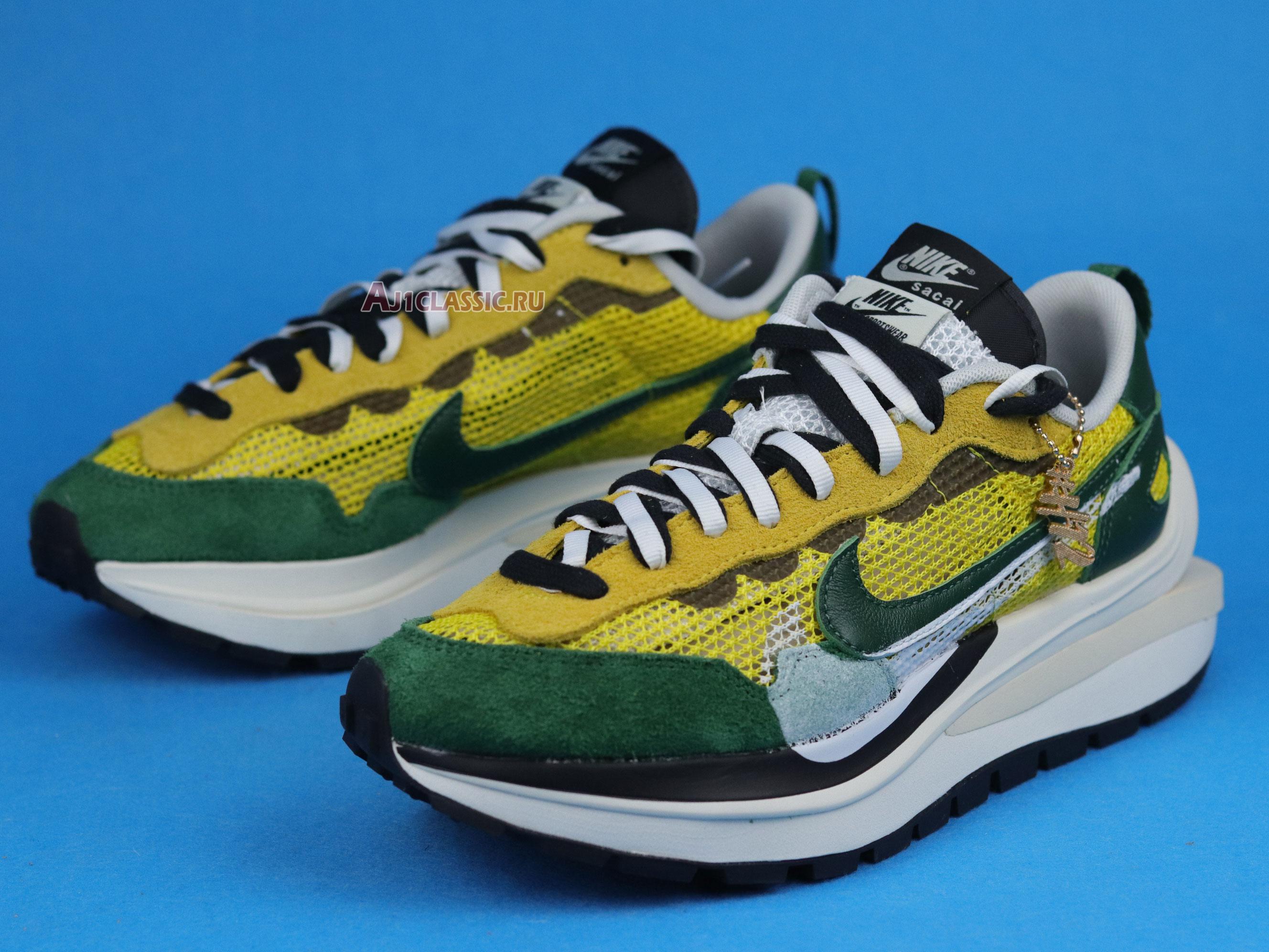 New Sacai x Nike VaporWaffle "Tour Yellow" CV1363-700 Shoes