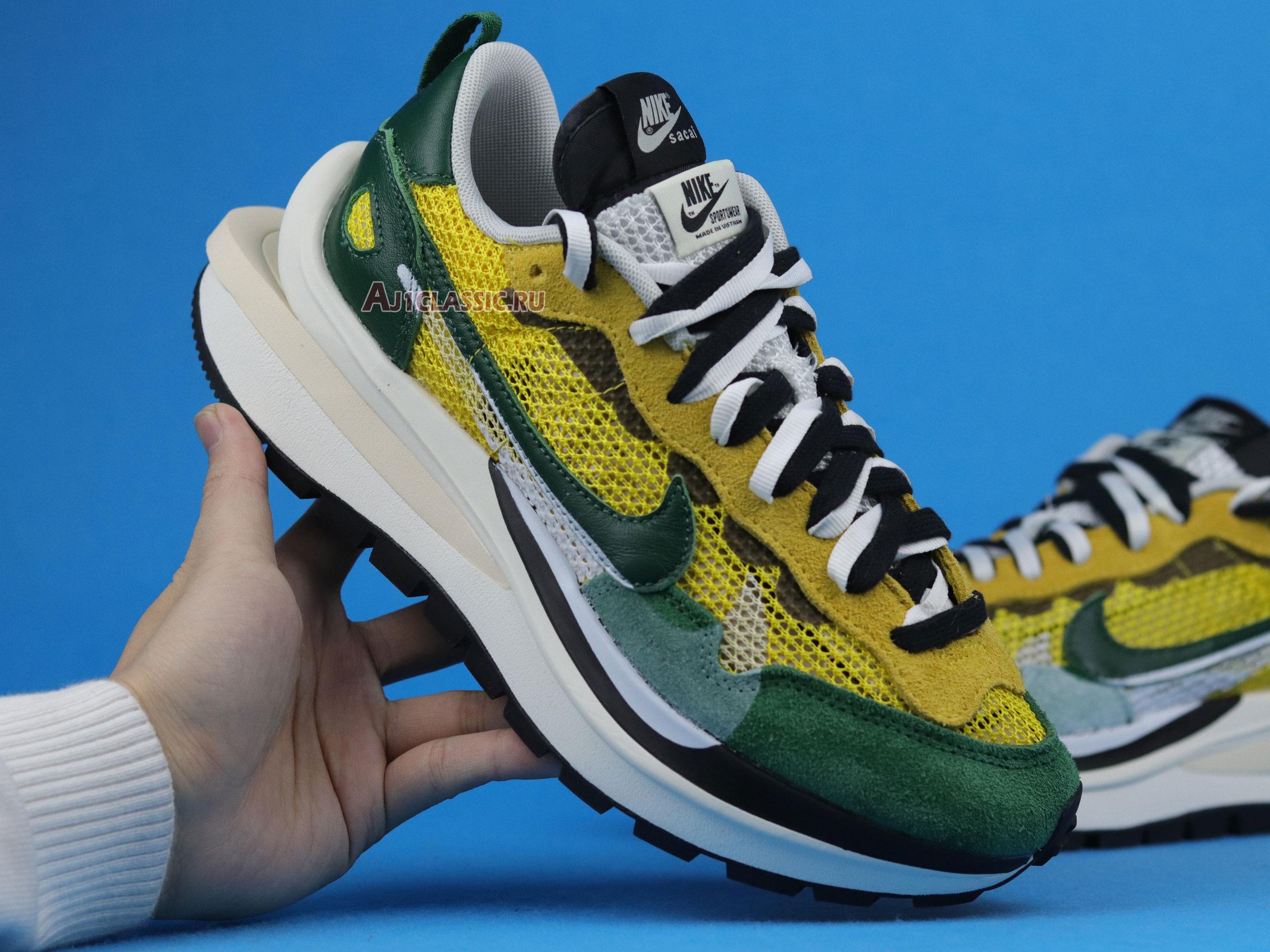 New Sacai x Nike VaporWaffle "Tour Yellow" CV1363-700 Shoes