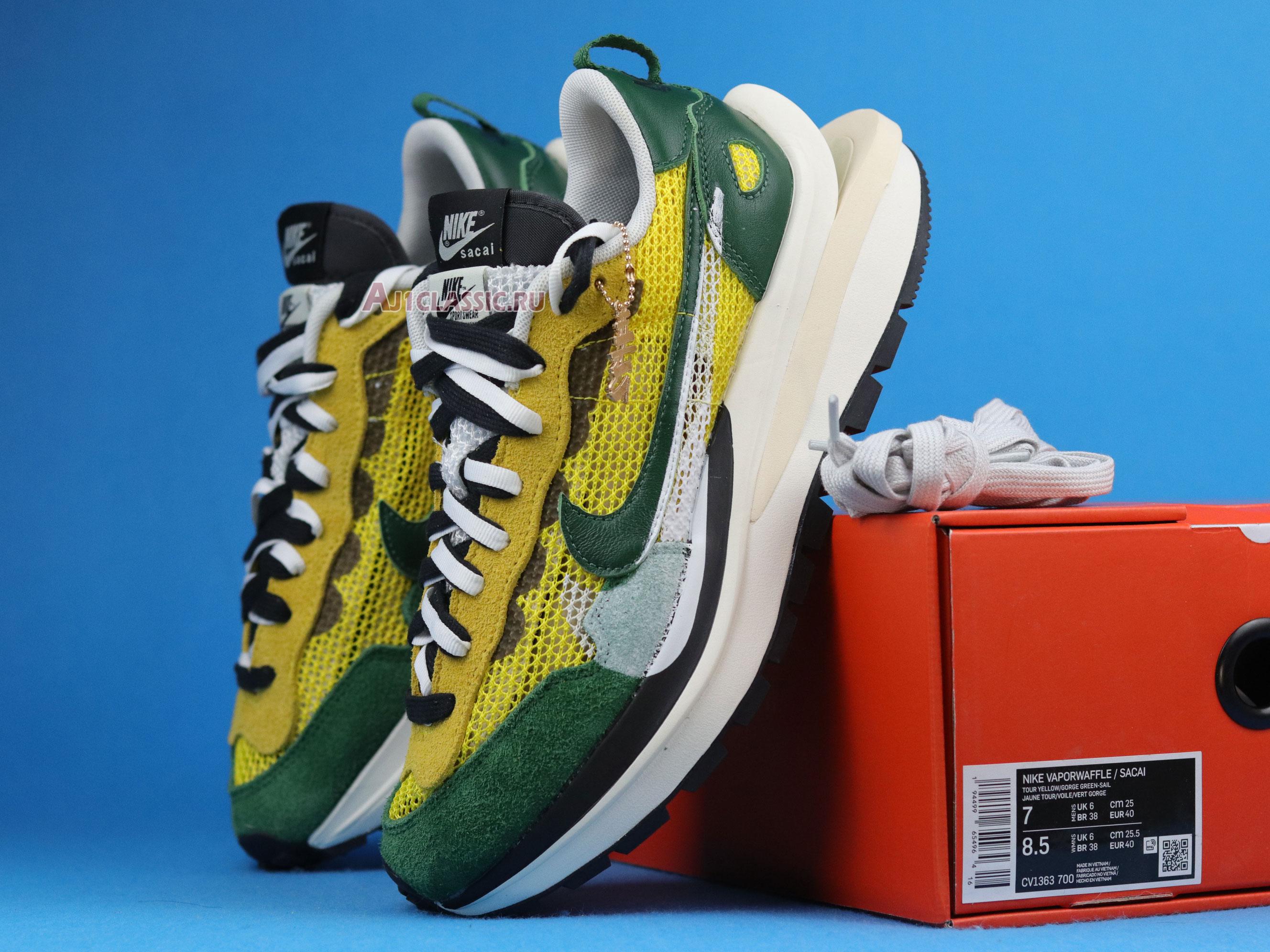 New Sacai x Nike VaporWaffle "Tour Yellow" CV1363-700 Shoes