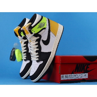 Air Jordan 1 Retro High OG Volt Gold 555088-118 White/Volt/University Gold/Black Sneakers