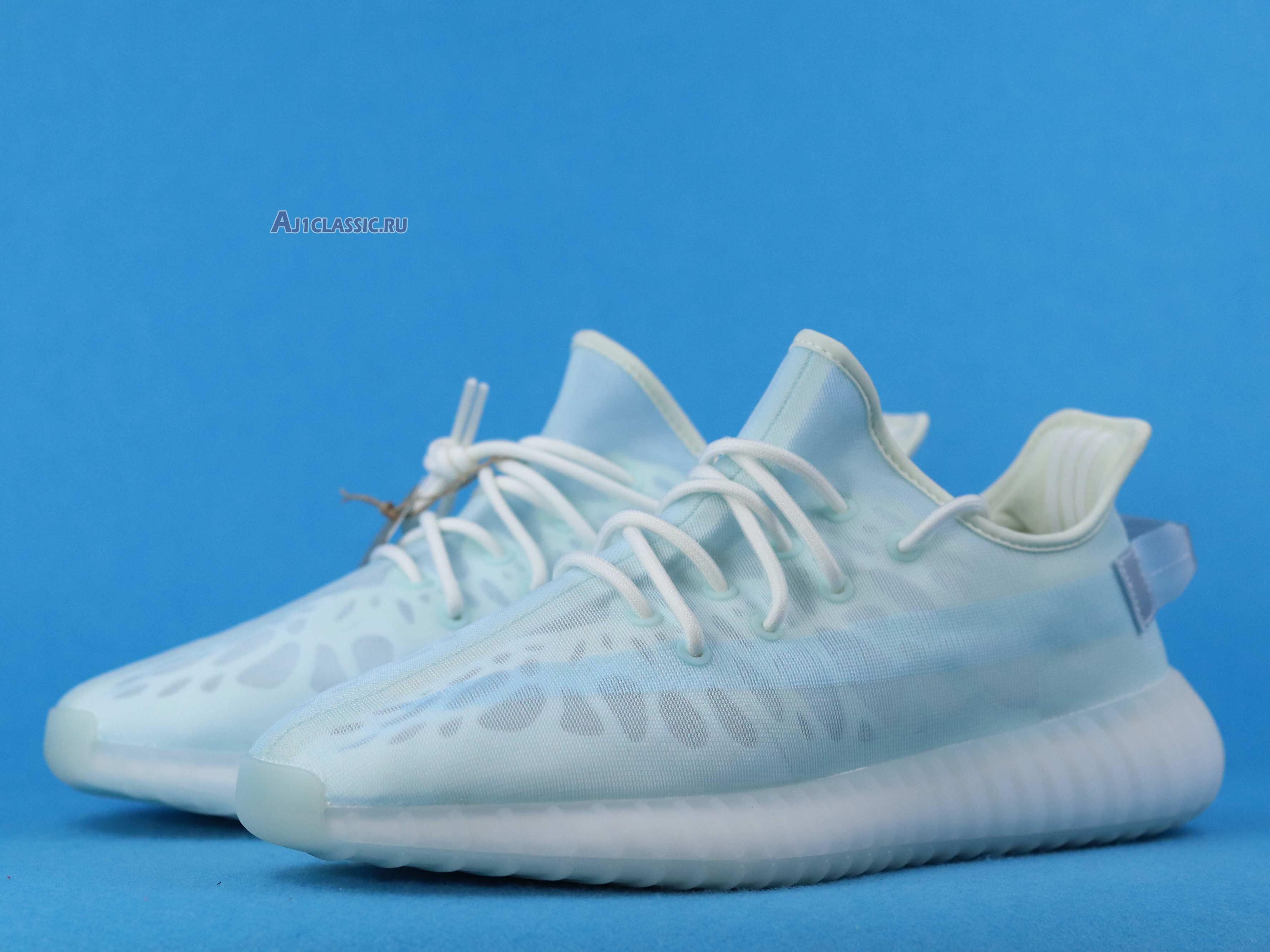 Adidas Yeezy Boost 350 V2 "Mono Ice" GW2869