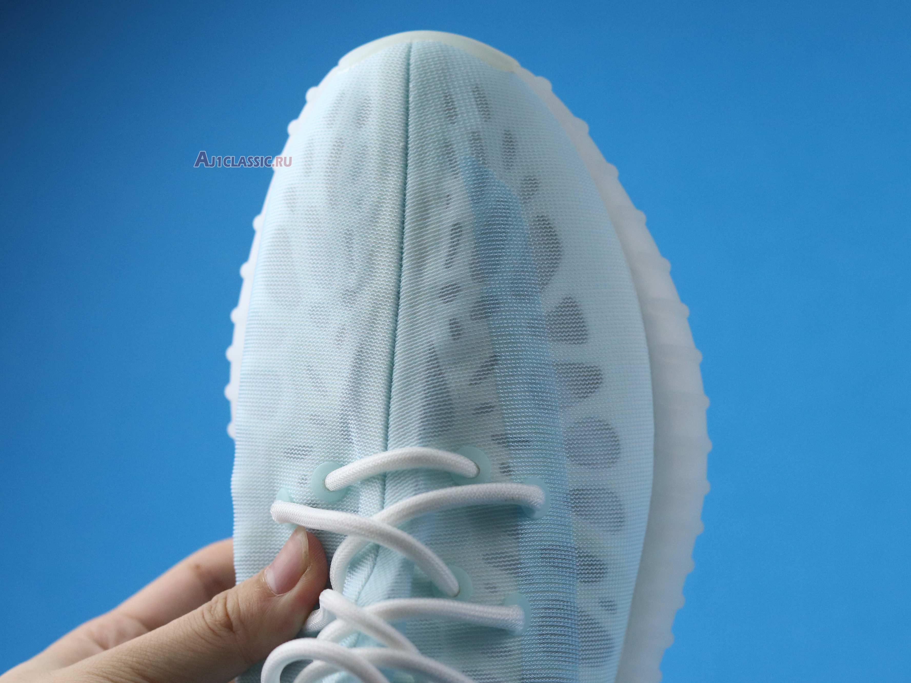 Adidas Yeezy Boost 350 V2 "Mono Ice" GW2869