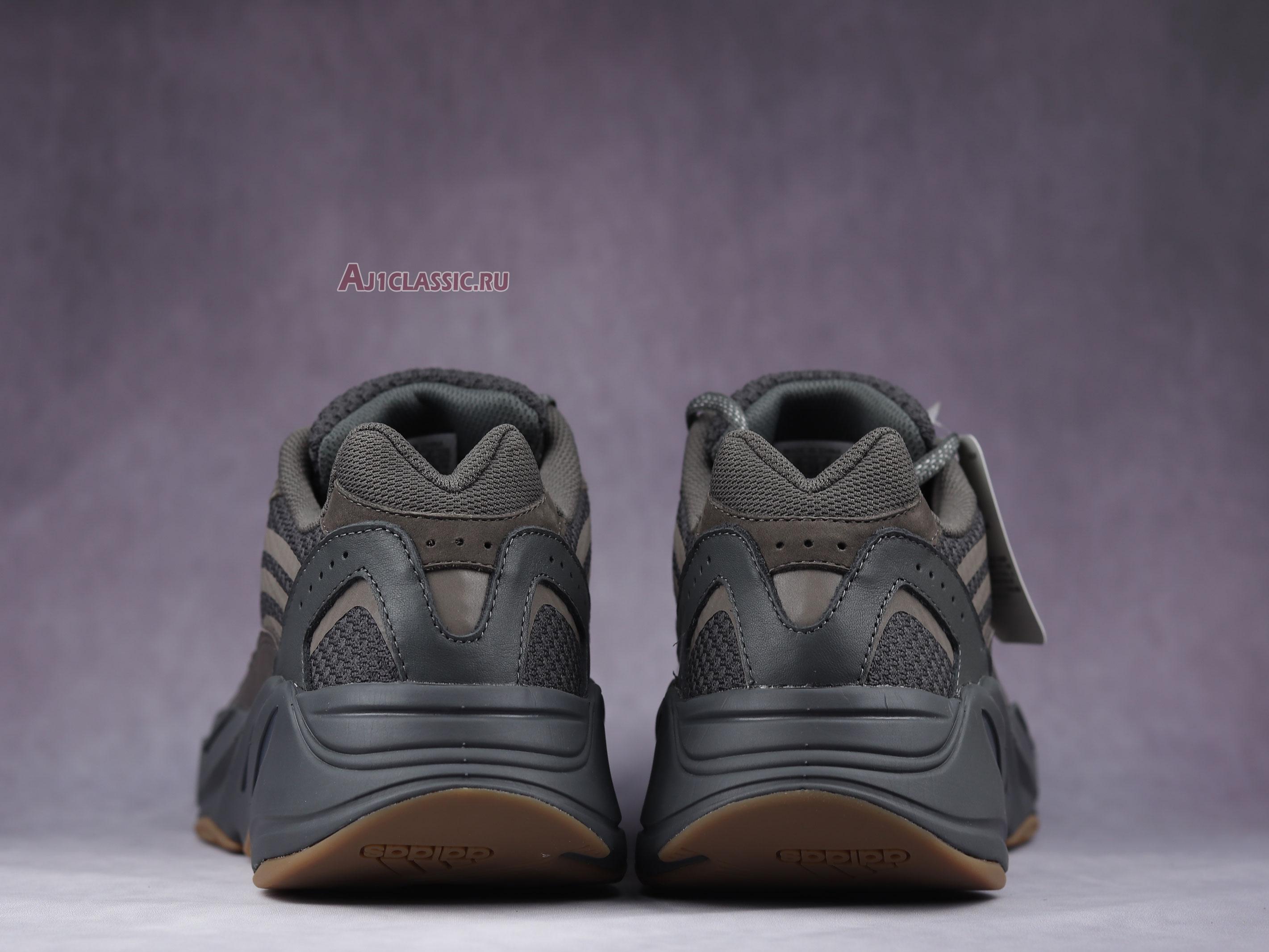 Adidas Yeezy Boost 700 V2 "Geode" GE6860